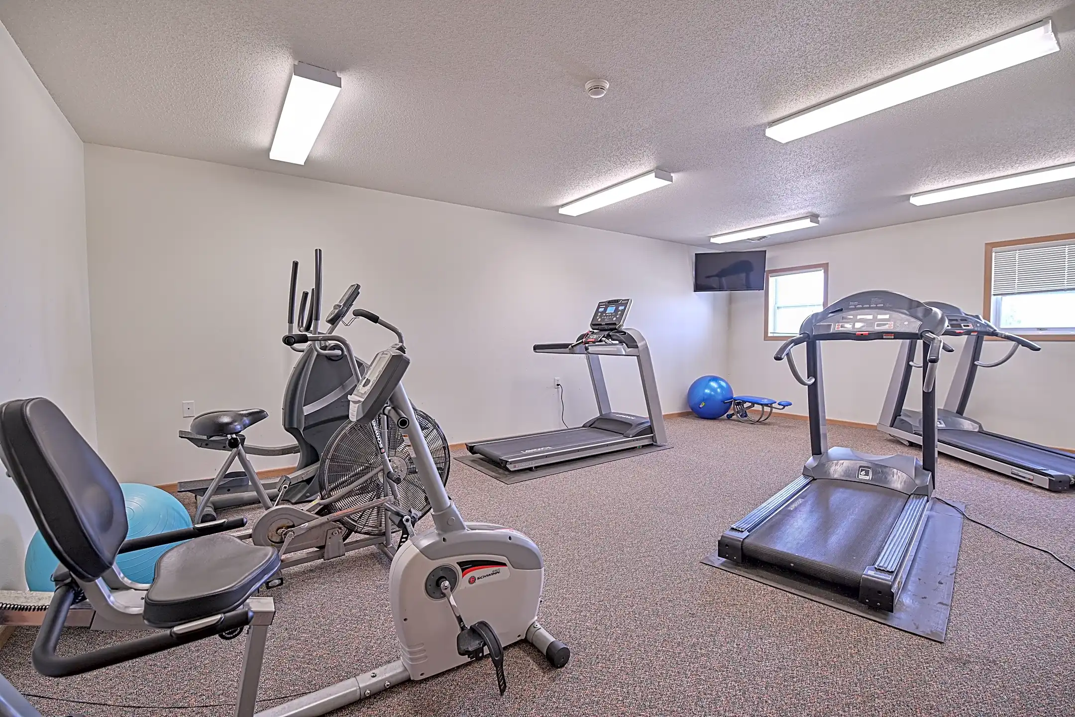 West Ridge Apartments Grand Forks, ND 58201