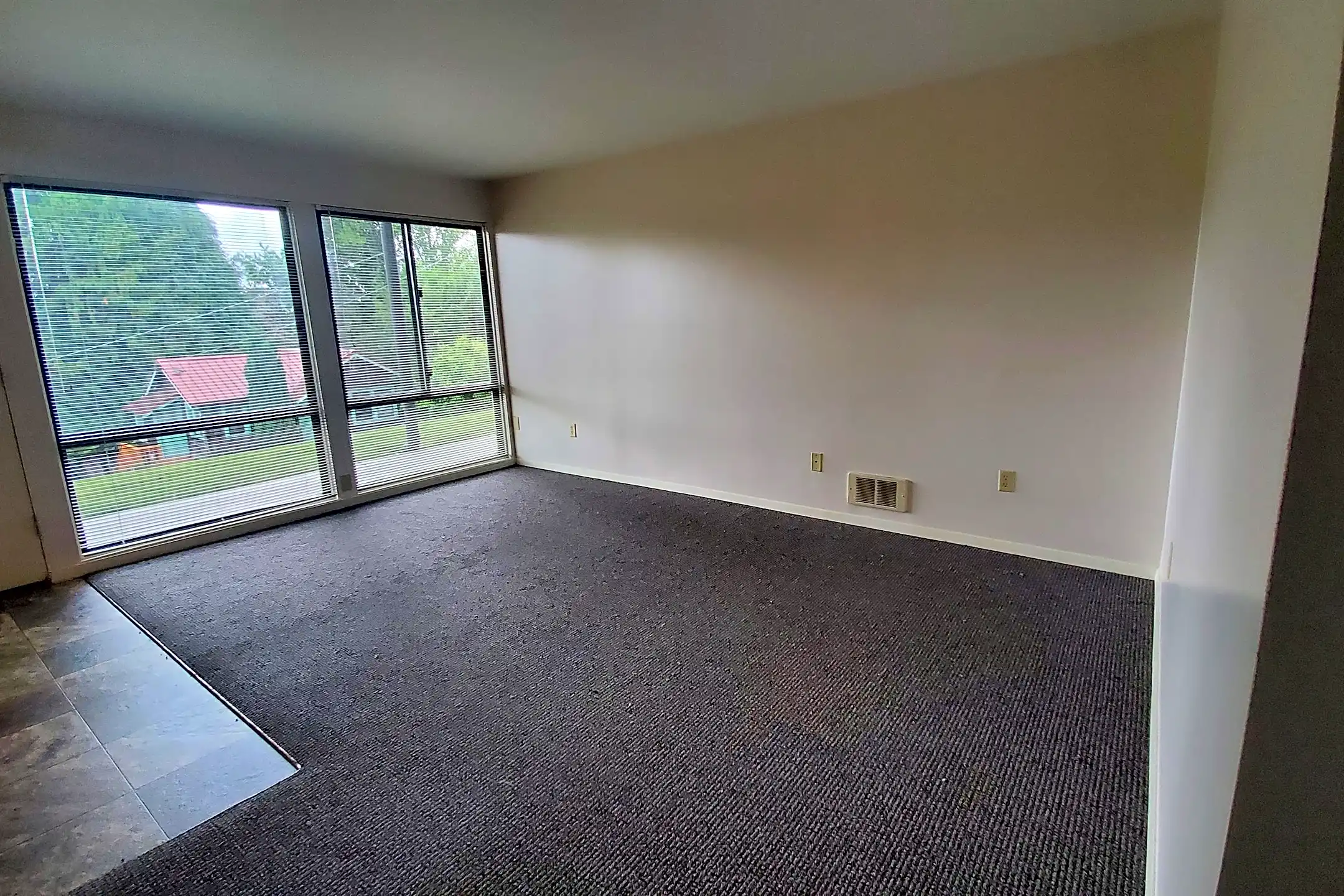 5001 Ravenna Ave NE 5001 Ravenna Ave NE unit 3 Seattle, WA