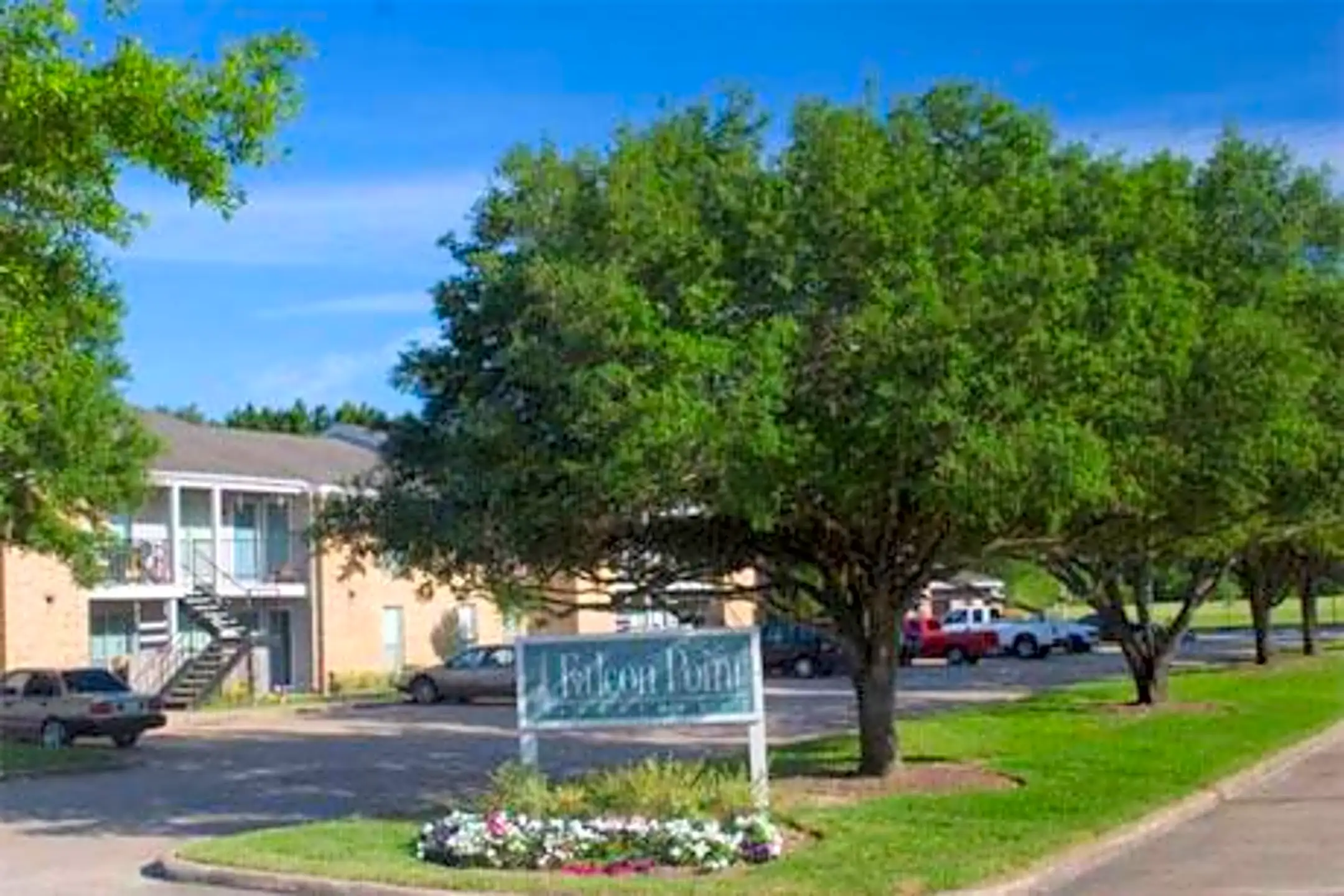 Falcon Point Apartments 708 Alabama St Katy, TX Apartments for Rent