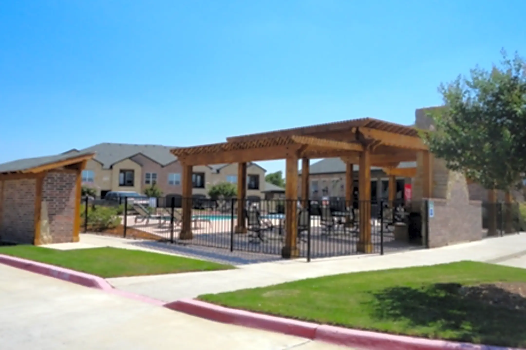 bella-vita-apartment-homes-apartments-waxahachie-tx-75165