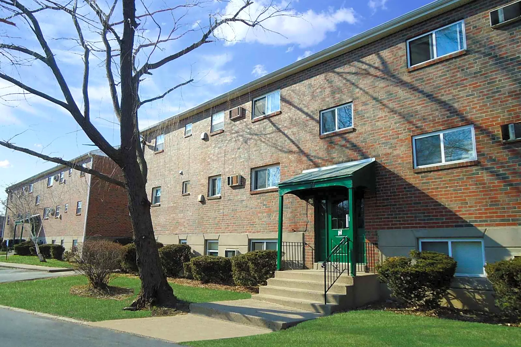 The Willows 426 S Springfield Rd Clifton Heights, PA Apartments for Rent Rent.