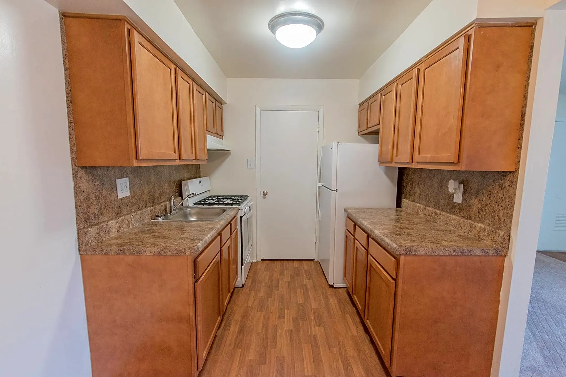 Middle River Townhomes 19 Midego Drive Middle River, MD Townhomes