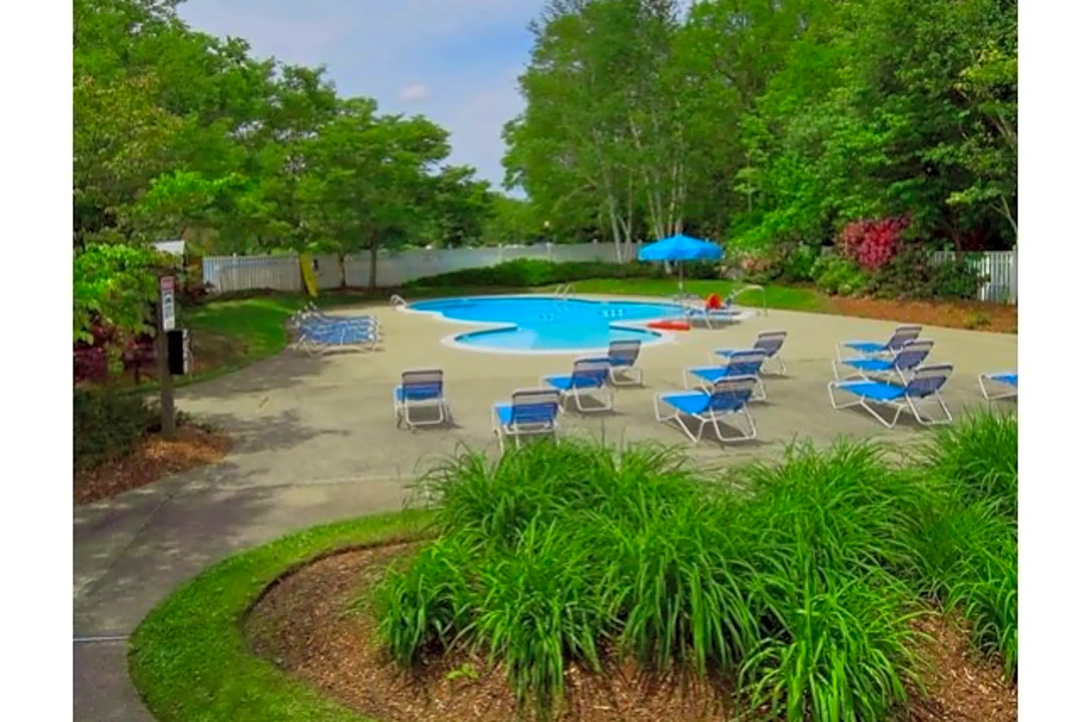 Woodview At Randolph Randolph, MA 02368