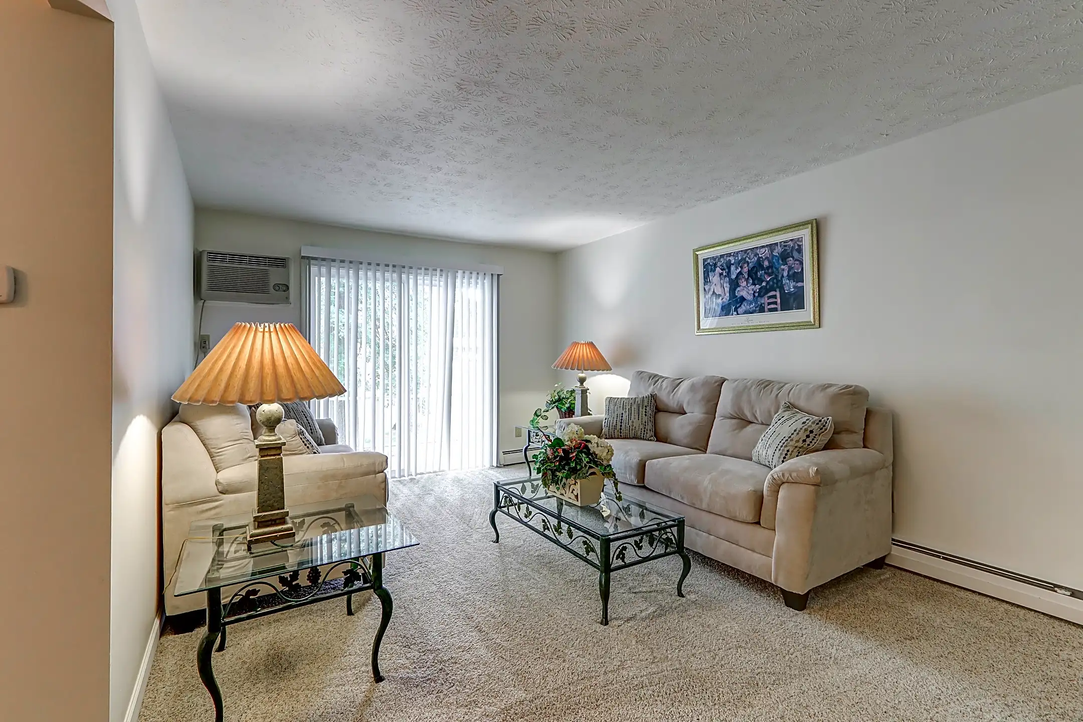 Eastwood Arms Apartments Niles, OH 44446