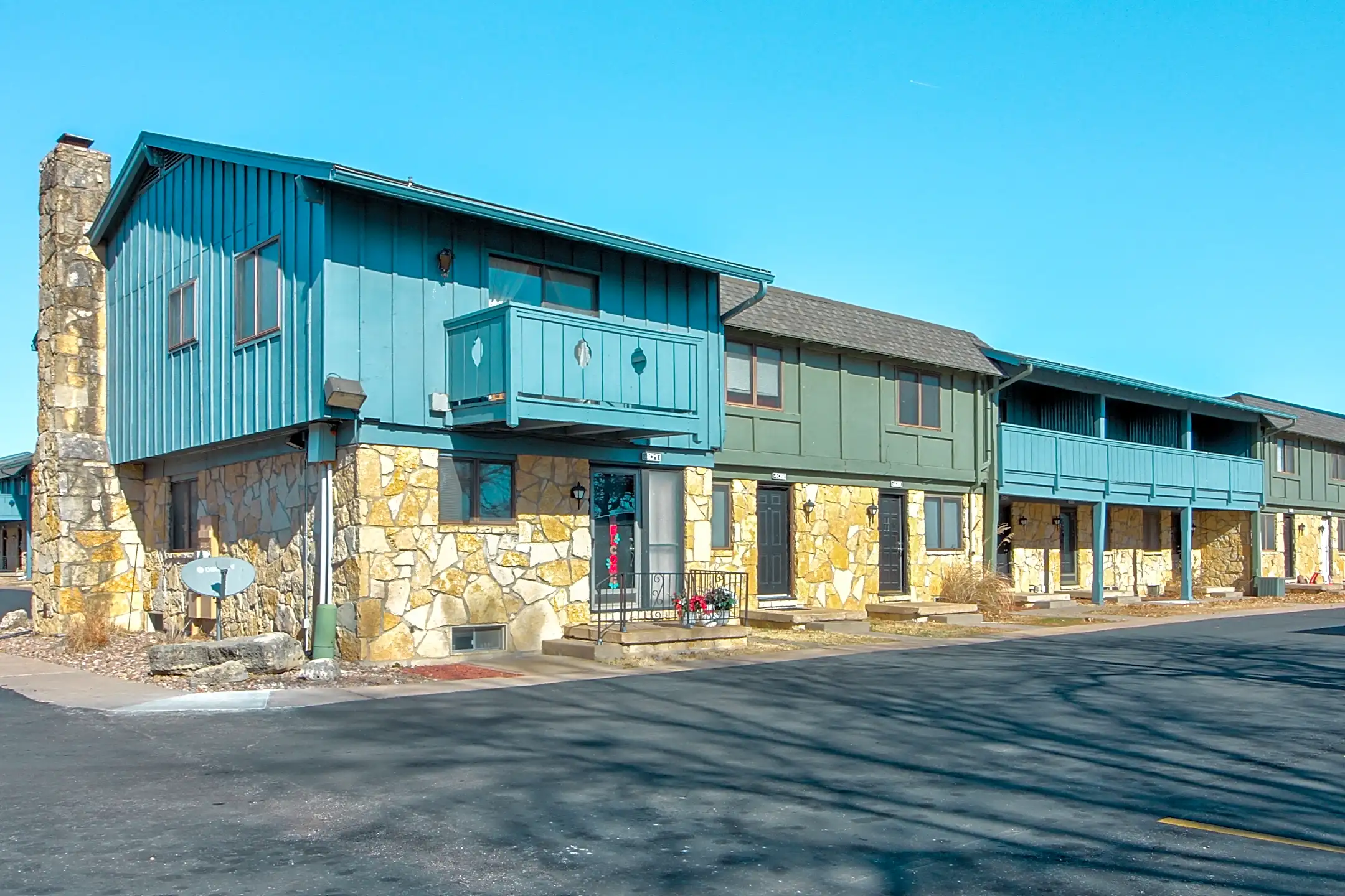 Parke East Townhomes - Wichita, KS