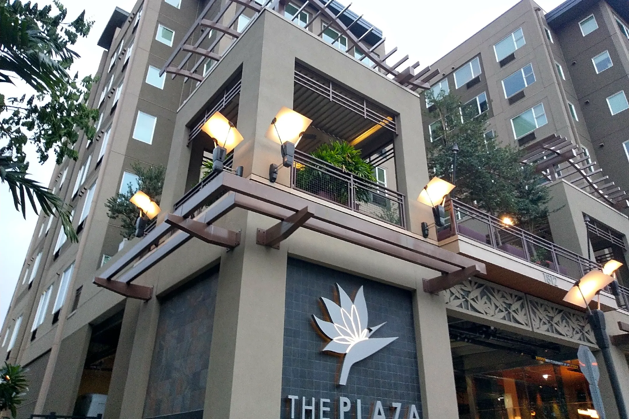 THE PLAZA AT WAIKIKI - 1812 Kalakaua Ave | Honolulu, HI Apartments for 