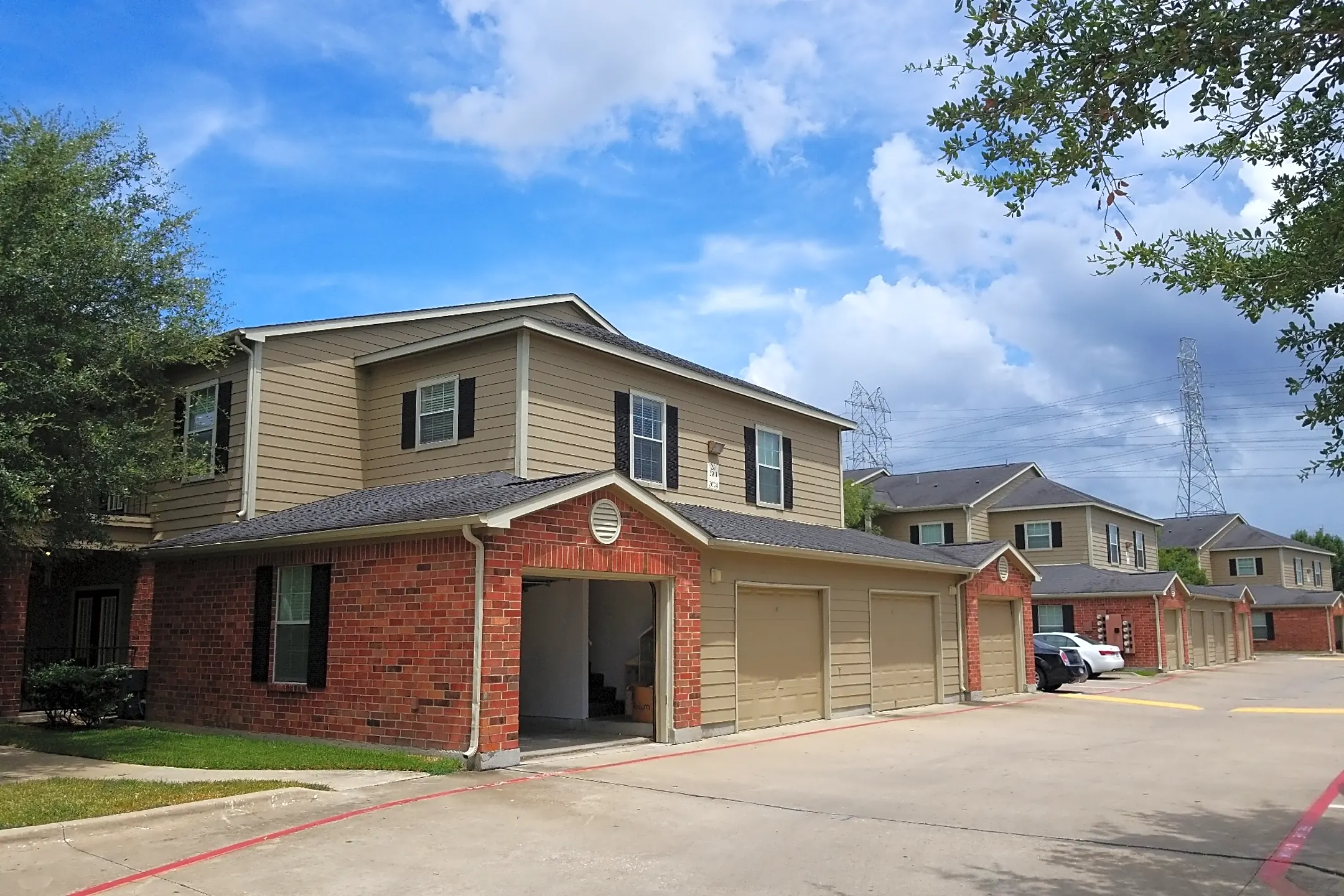 Baypointe Apartments ster, TX 77598