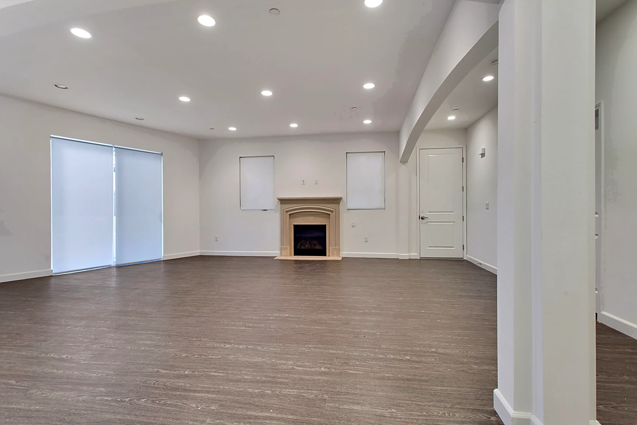 The Den on Levering 610 Levering Ave Los Angeles, CA Apartments for