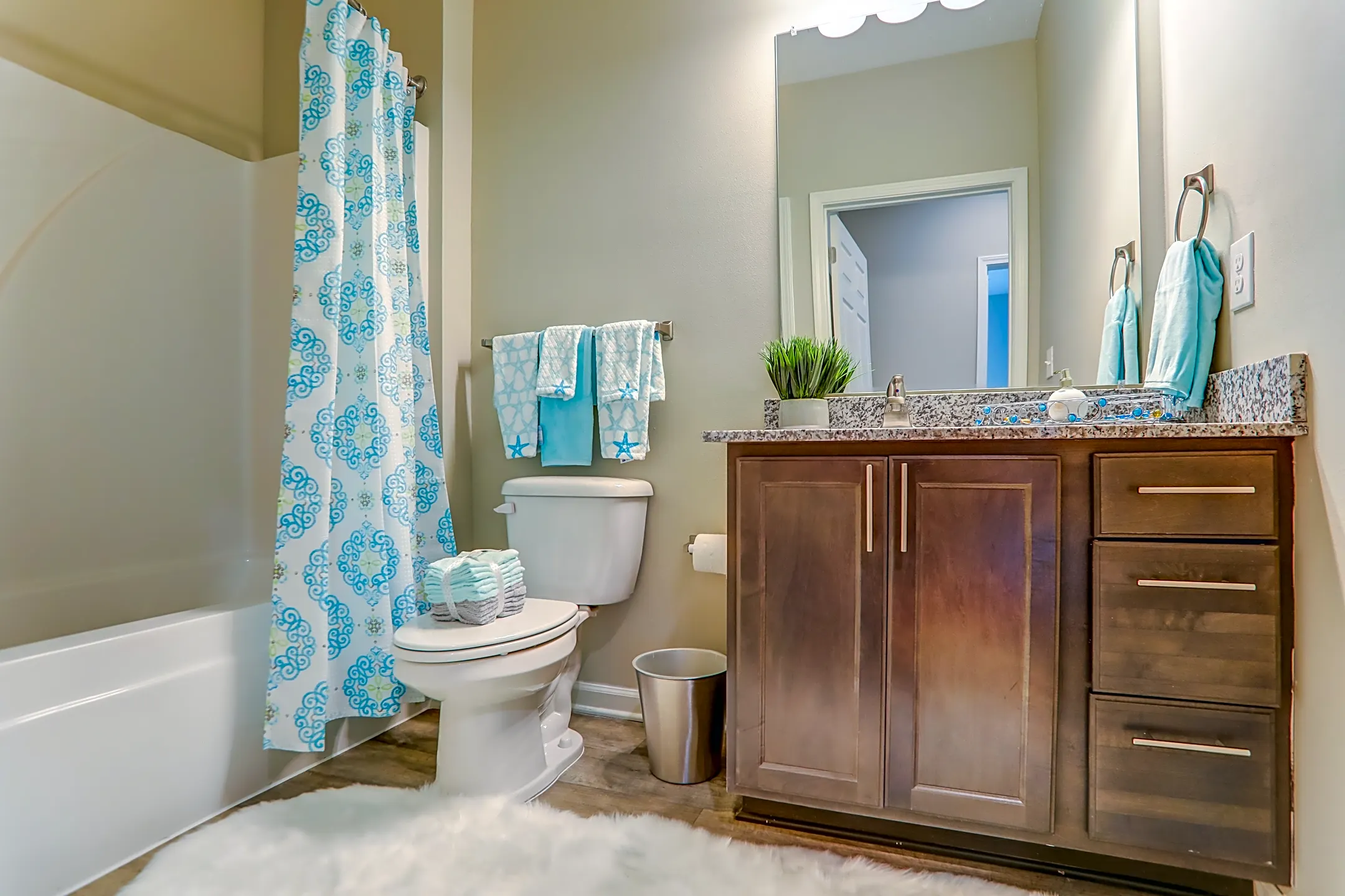 Sevilla Place Apartments Foley, AL 36535