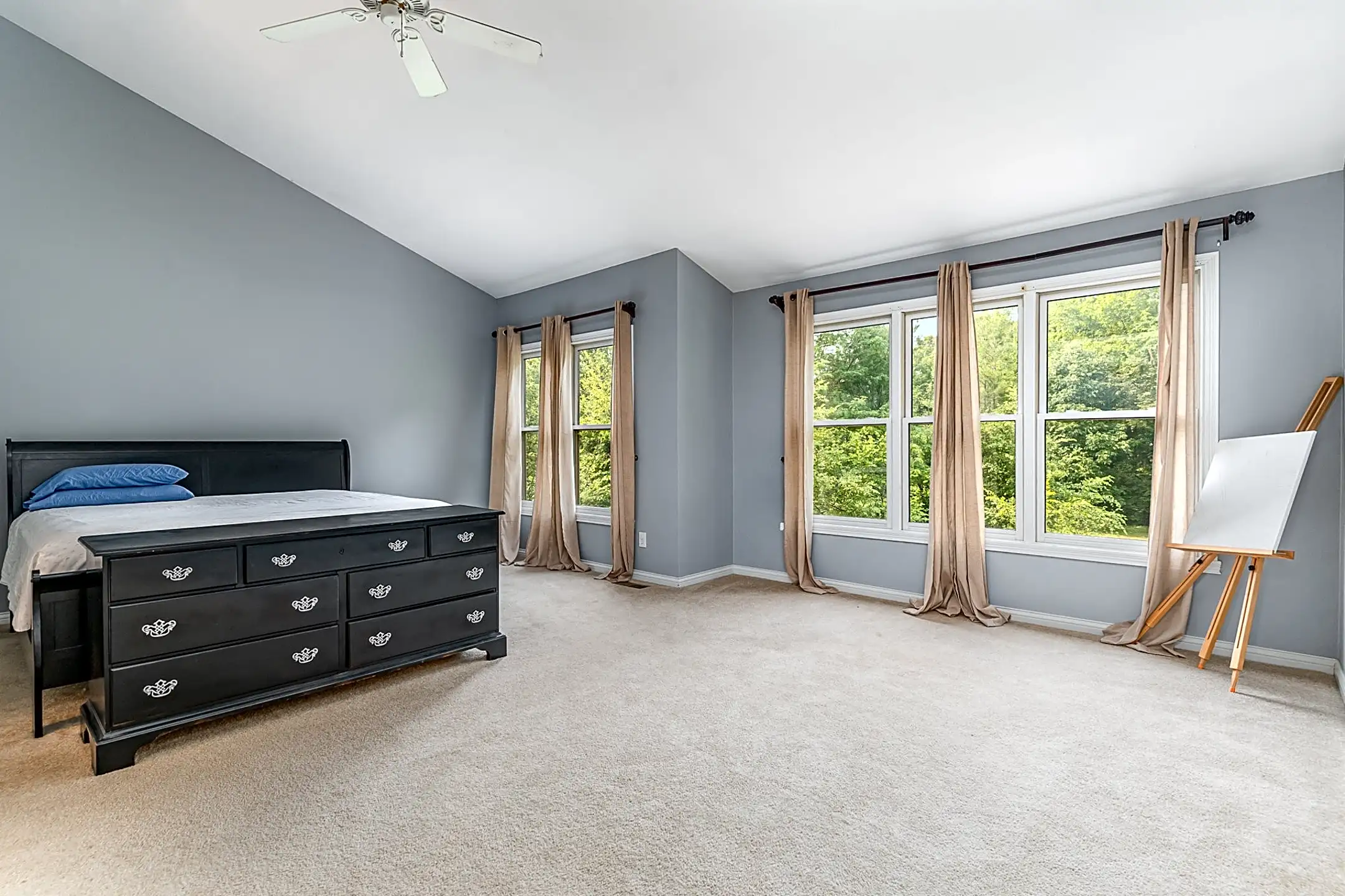 Bedroom - 8270 Weller Rd - Cincinnati, OH