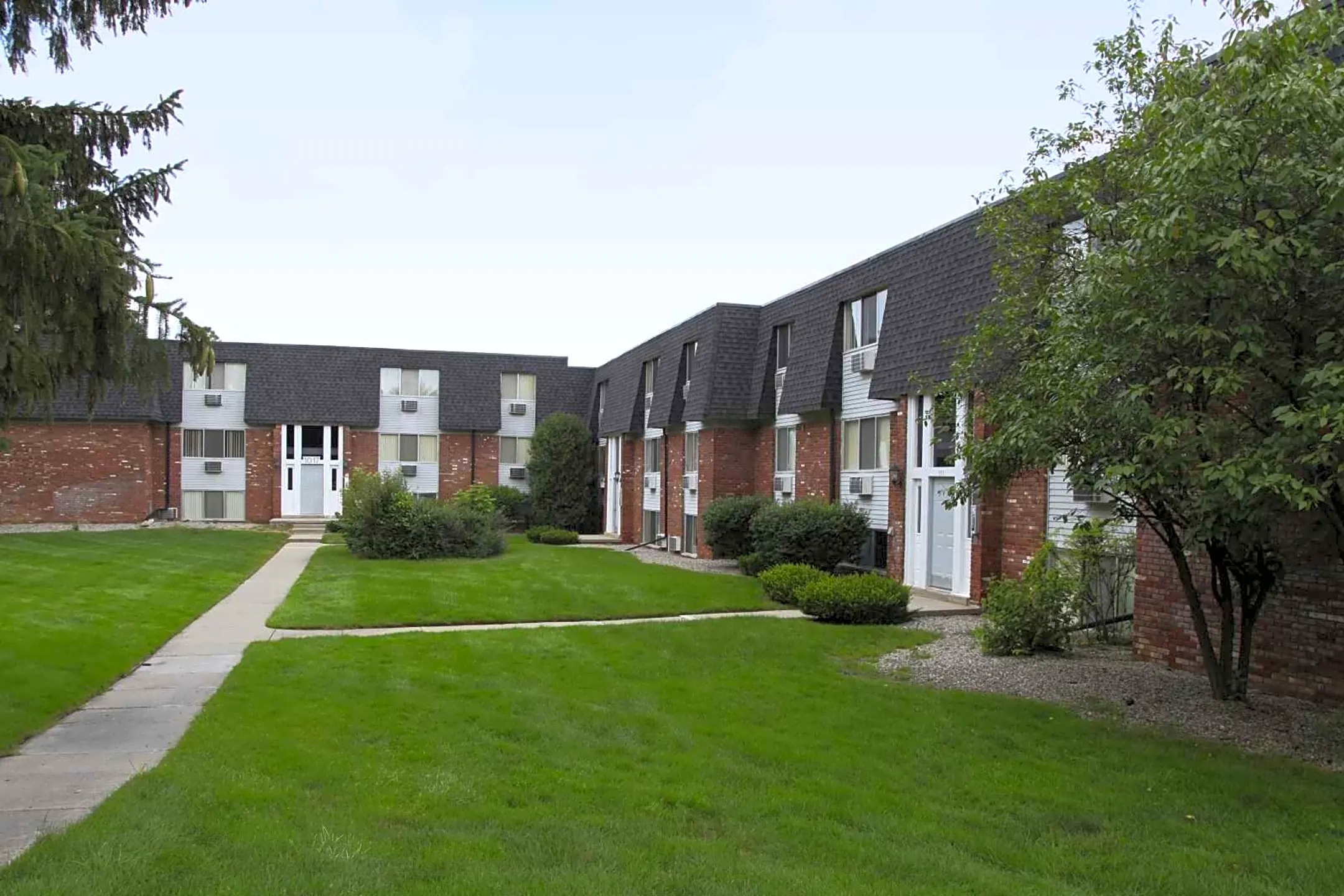 Rochester Place - Rochester, MI 48307