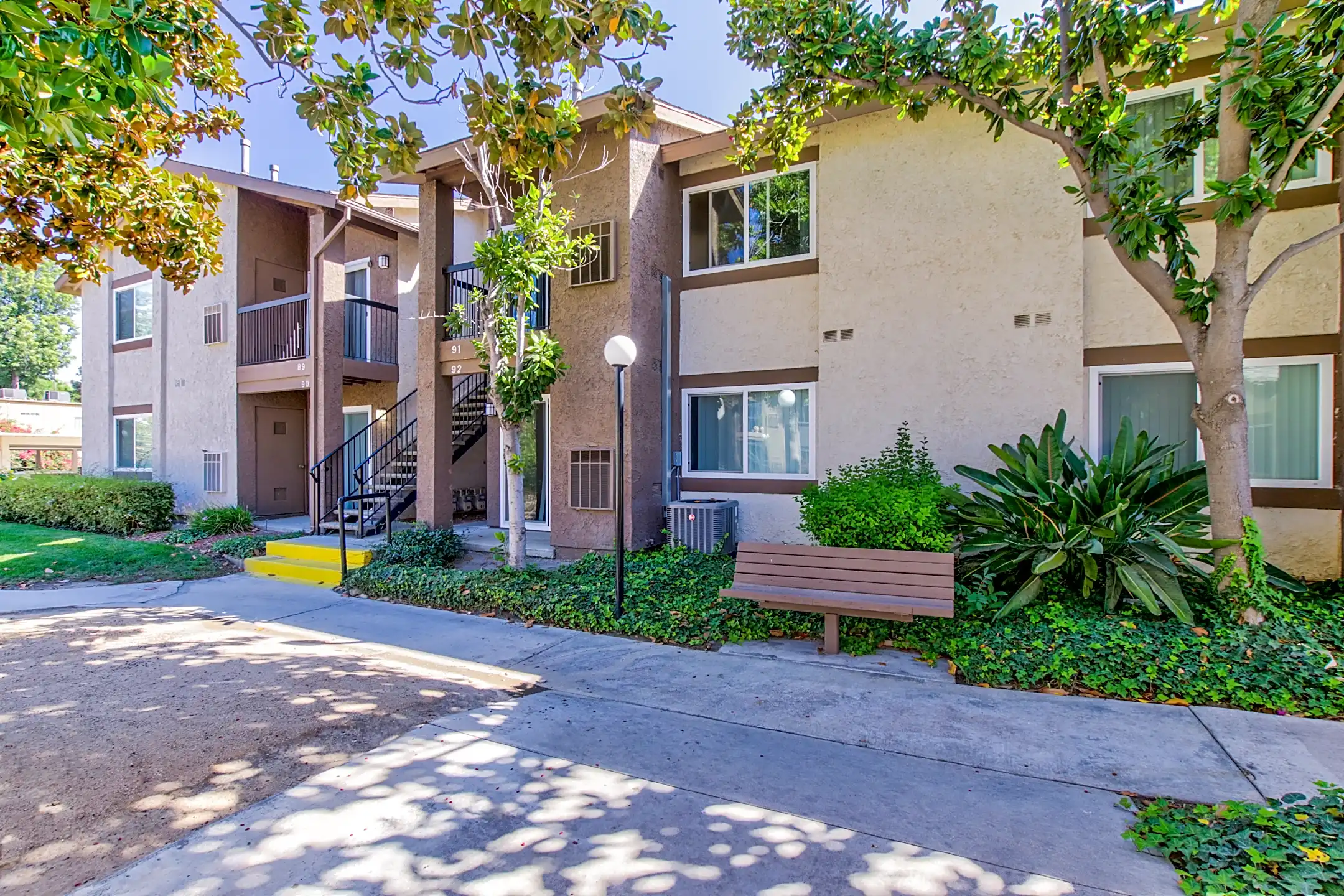 Oak Terrace Senior Apartments 551 N Santa Fe St Hemet, CA for Rent