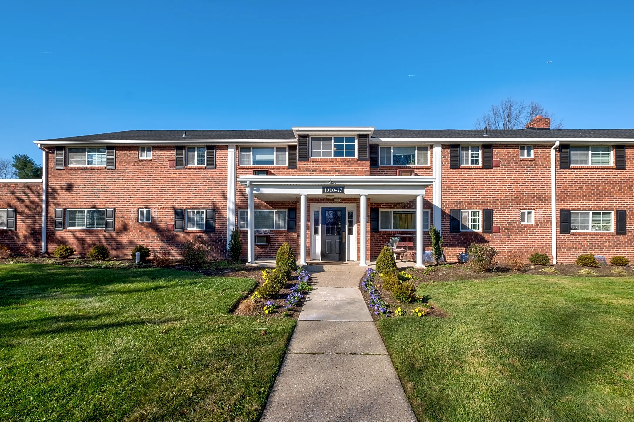 Rolling Green Apartments - Norristown, PA 19401