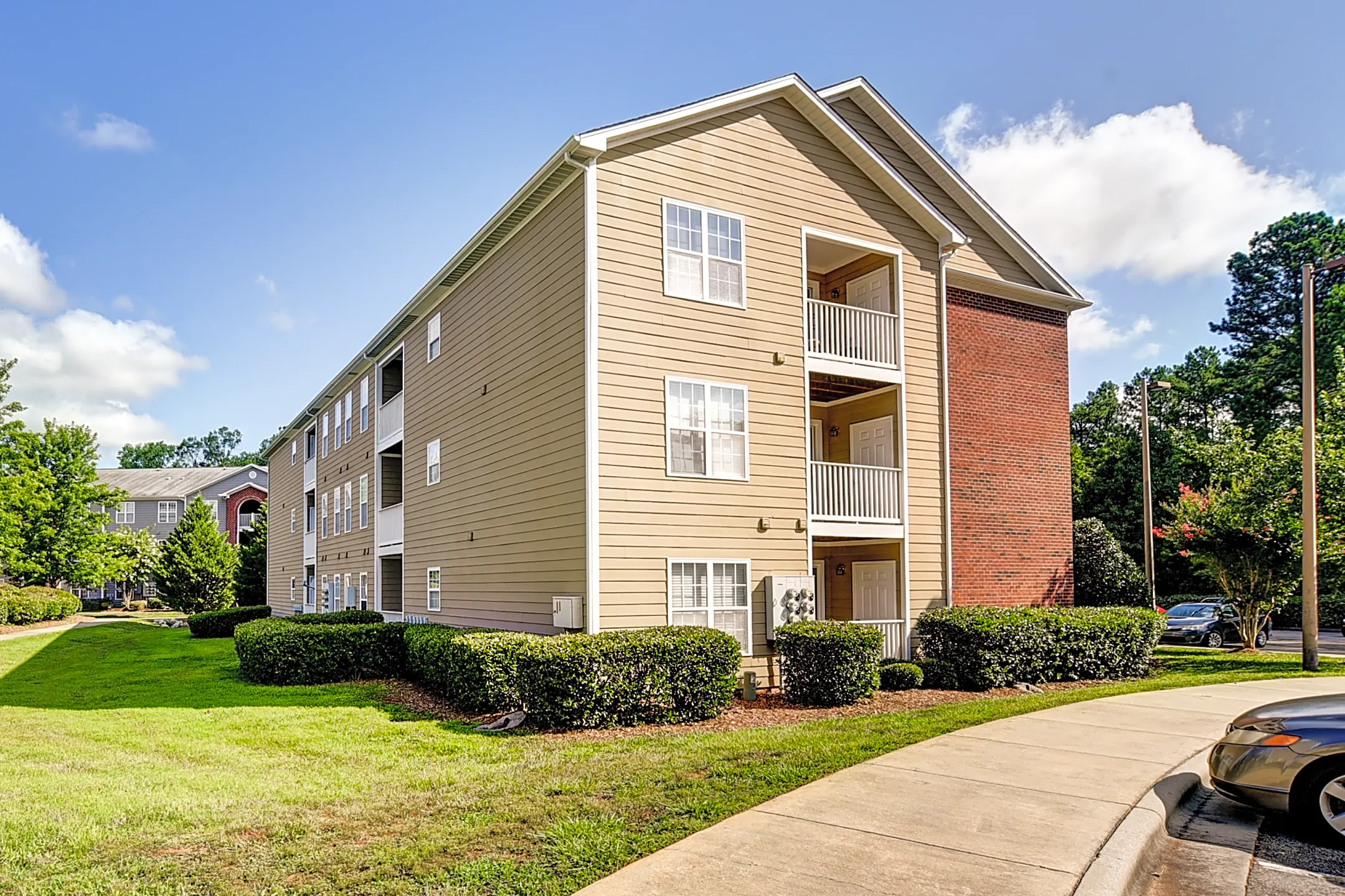 Building - Bentley Ridge Apartments - Durham, NC