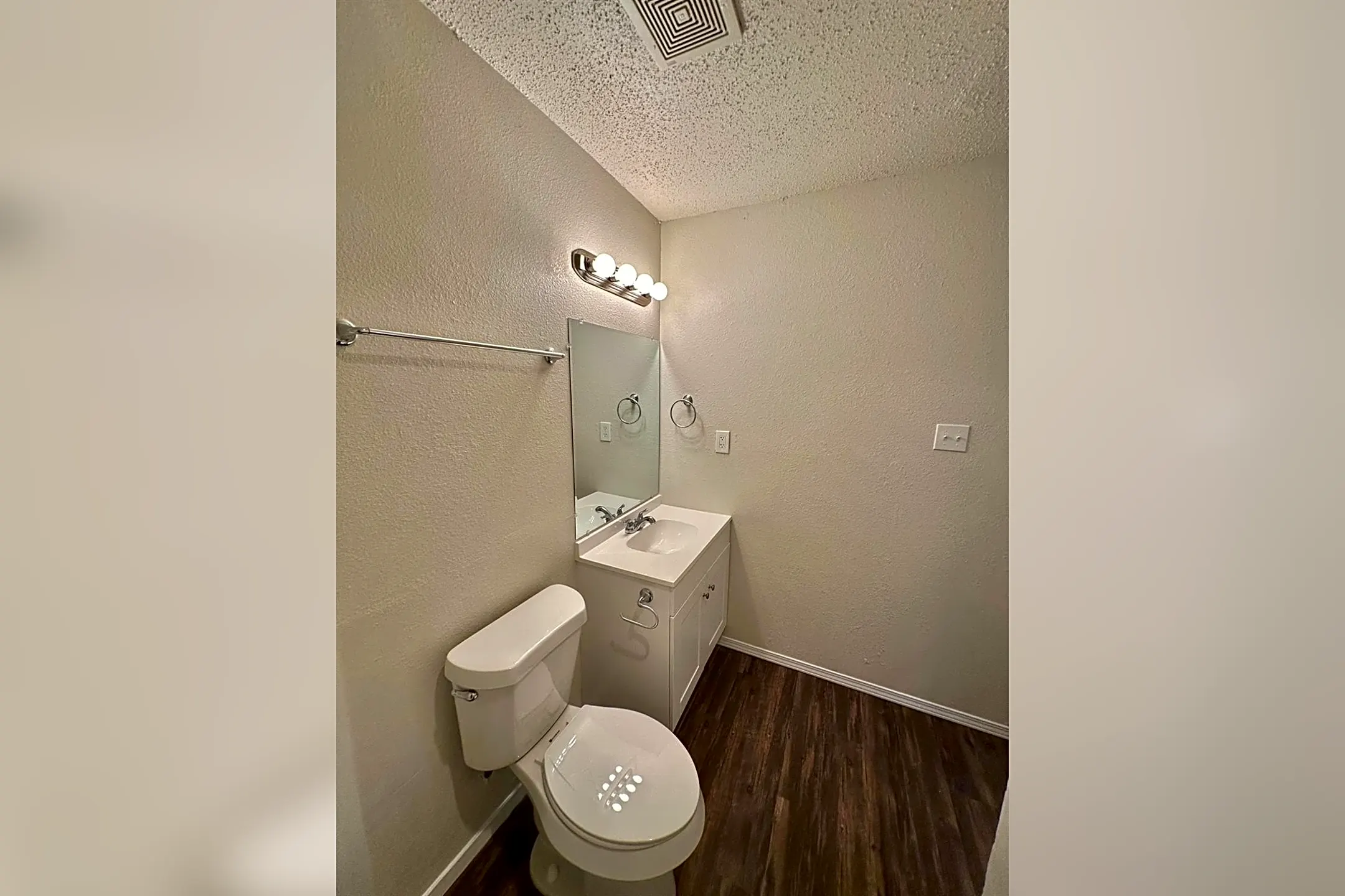 1509 Elkhart Ave Lubbock, TX Houses for Rent Rent.