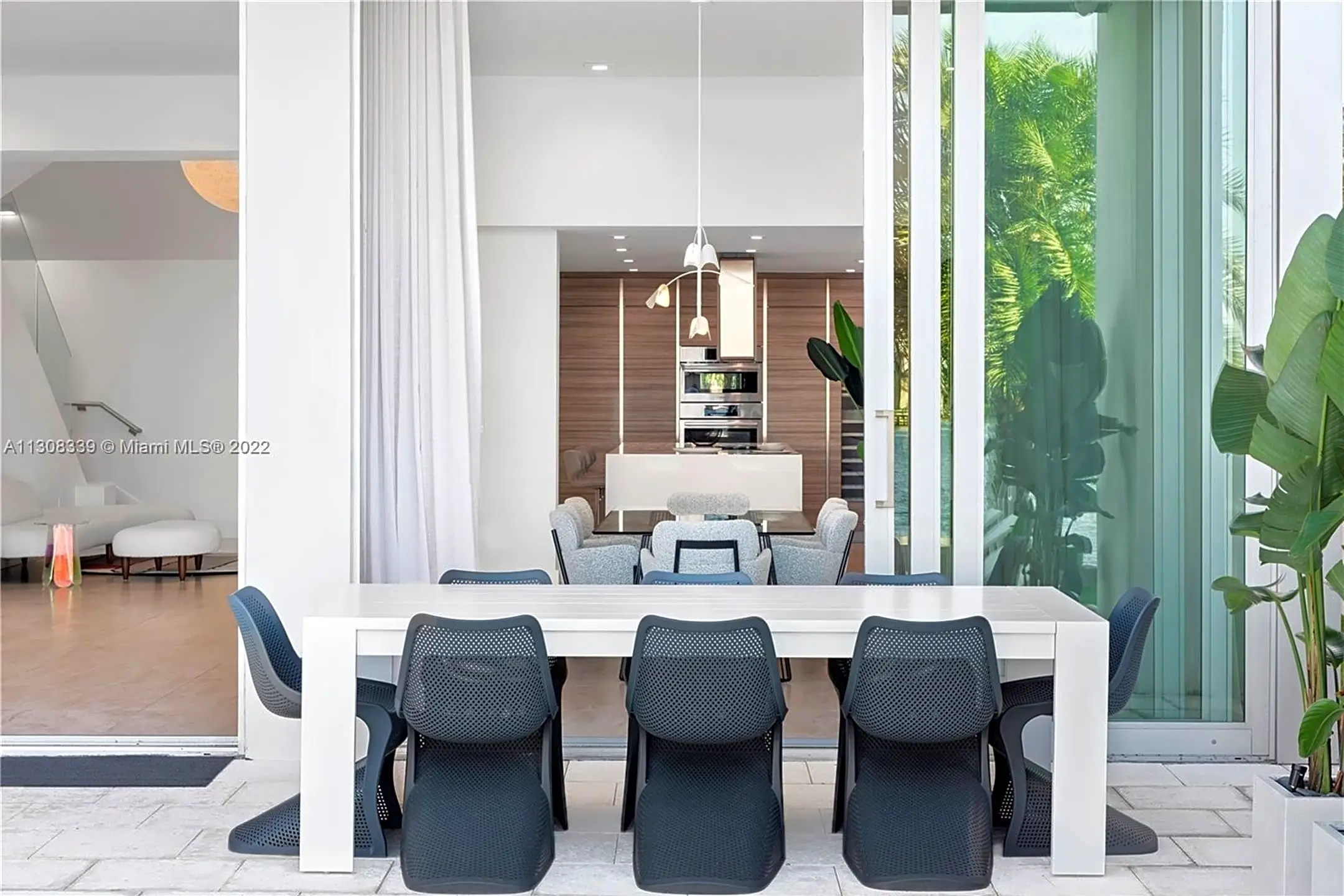 Dining Room - 323 Atlantic Isle - Sunny Isles Beach, FL