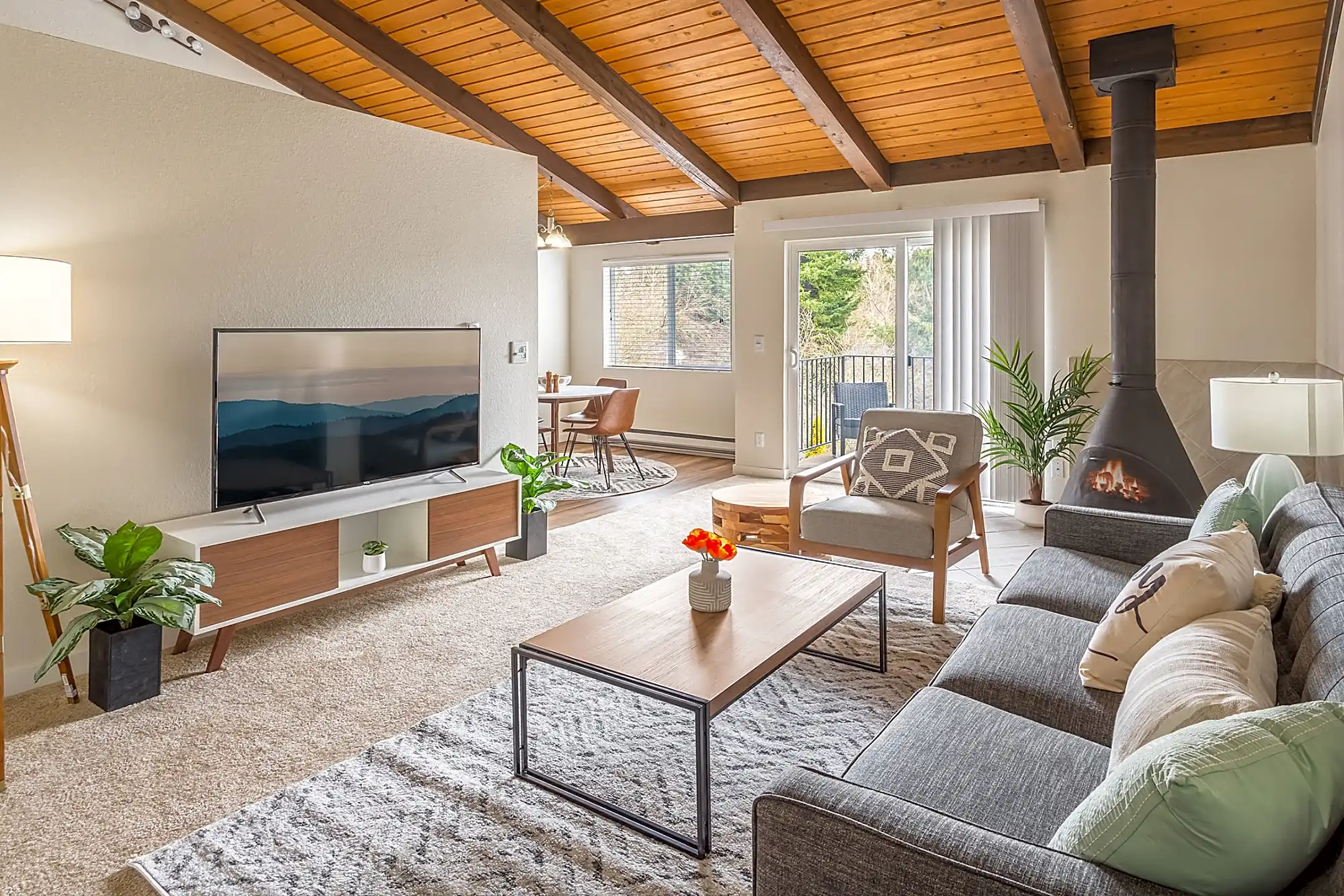 Timbers at Kenmore Apartments Kenmore, WA 98028