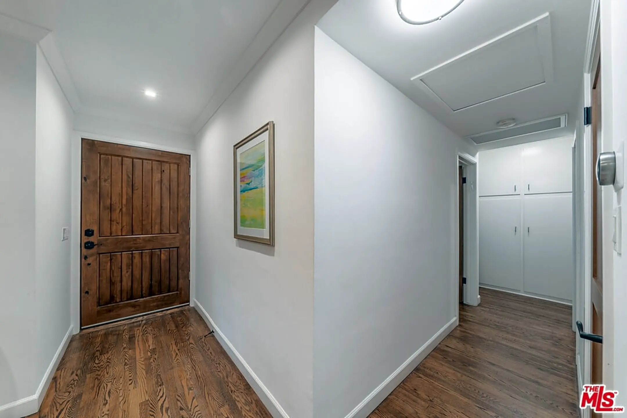 3771 Longview Valley Rd - Los Angeles, CA