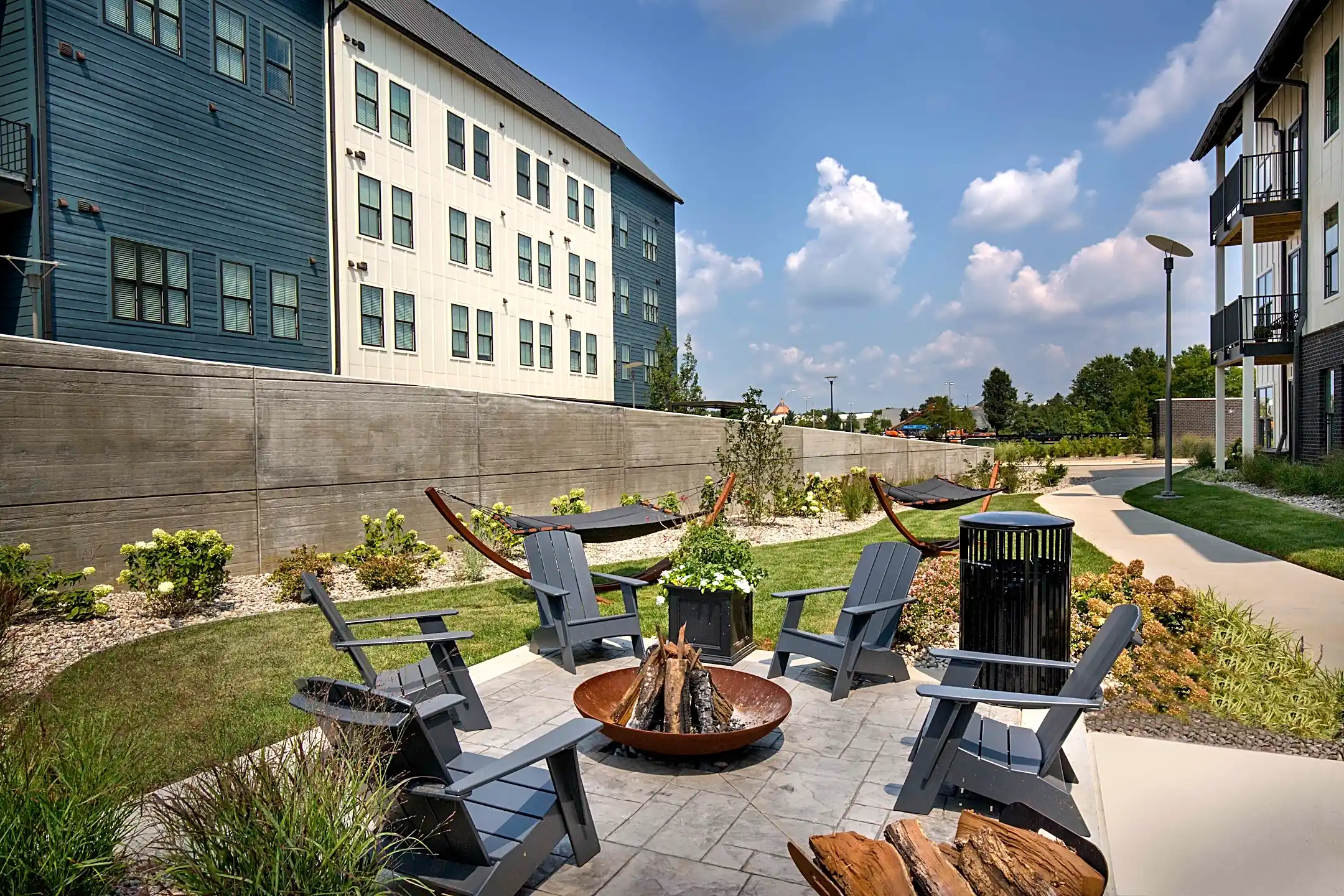 Upton Oxmoor Louisville, KY 40222