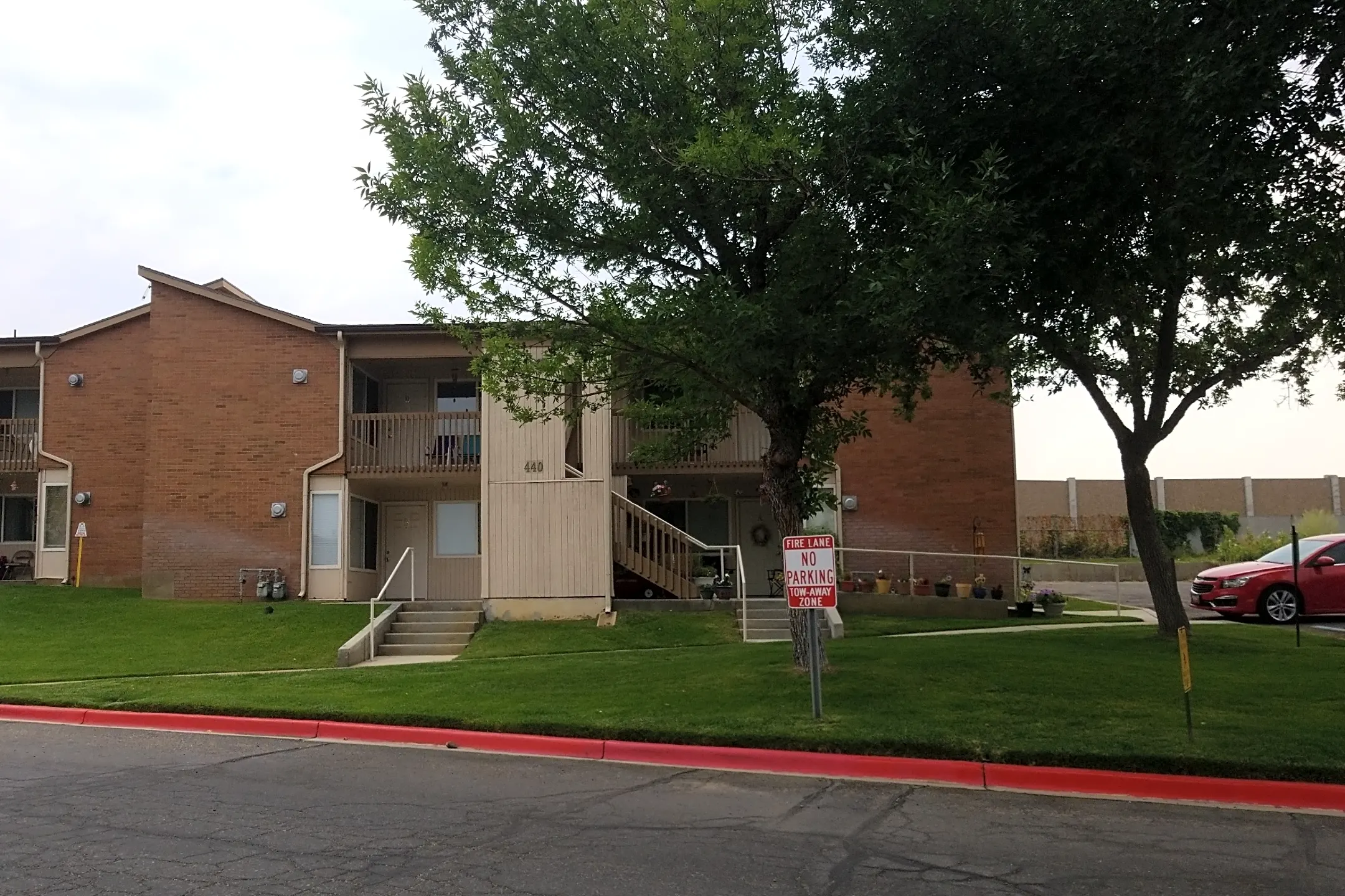 Pool - Clearfield Hills Apartments - Clearfield, UT