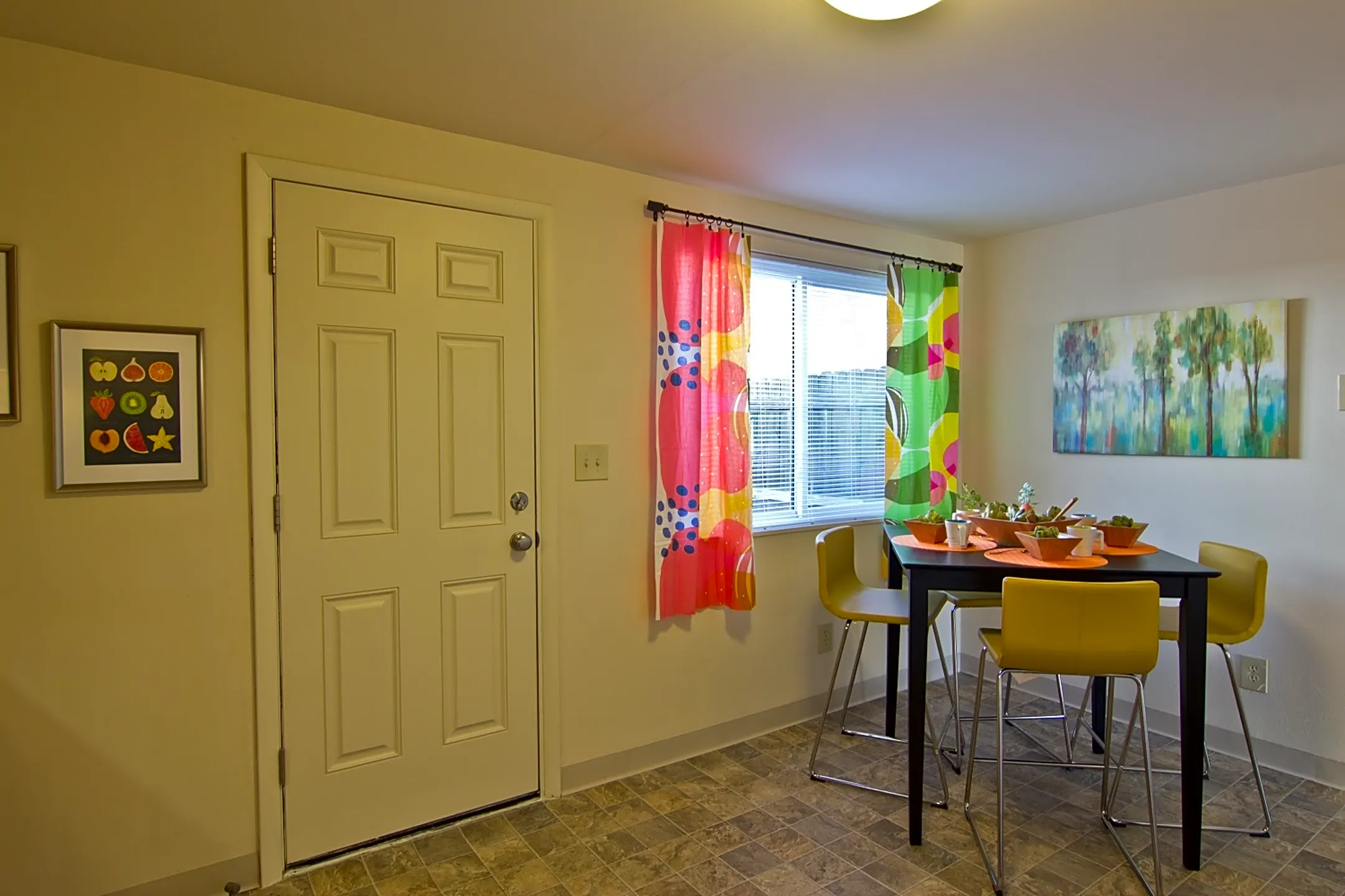 Galloway Village Apartments 99 N Murray Hill Rd Columbus, OH