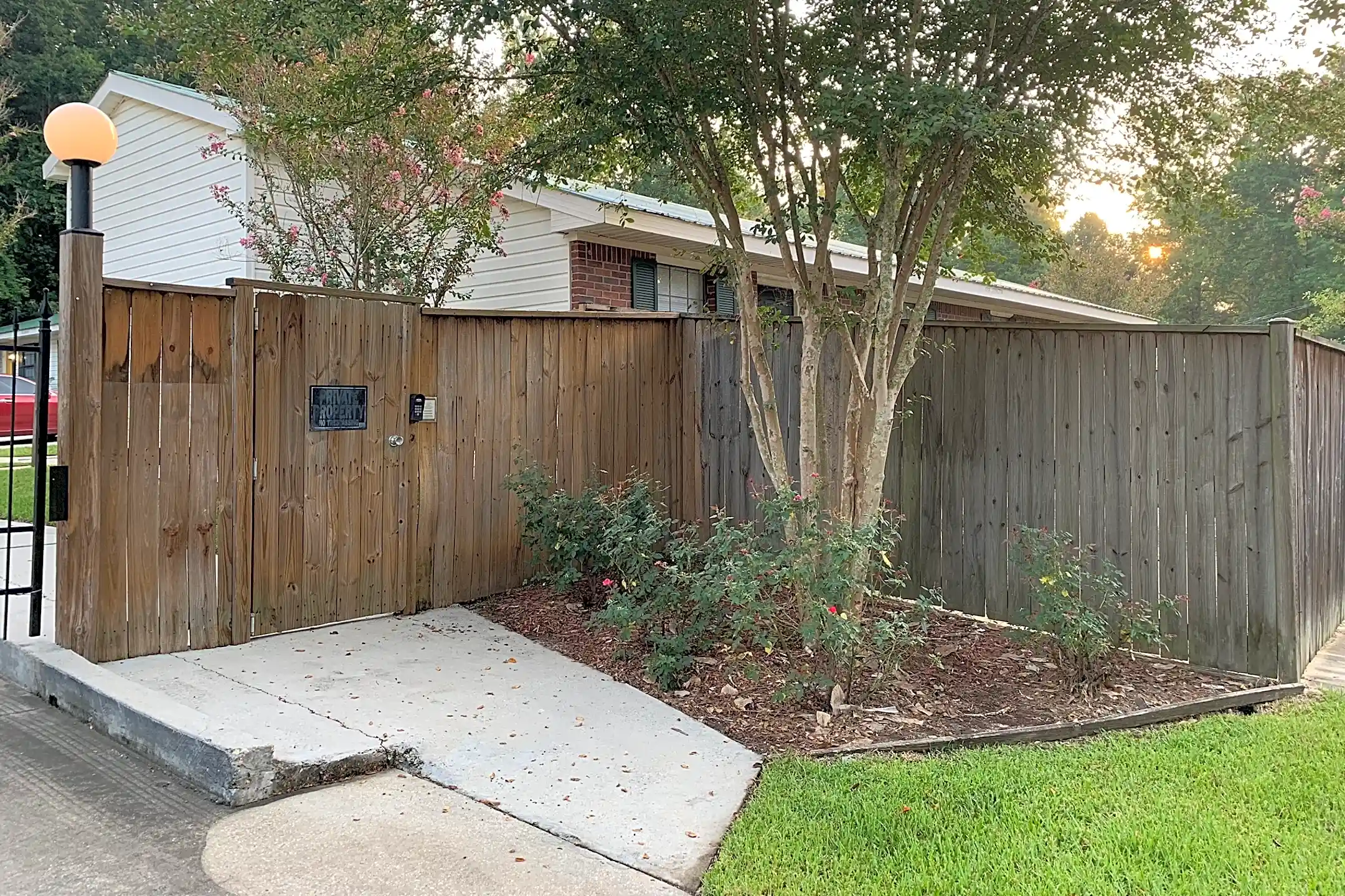 121 Lexington Dr 121 Lexington Dr unit B2 Hattiesburg, MS Houses