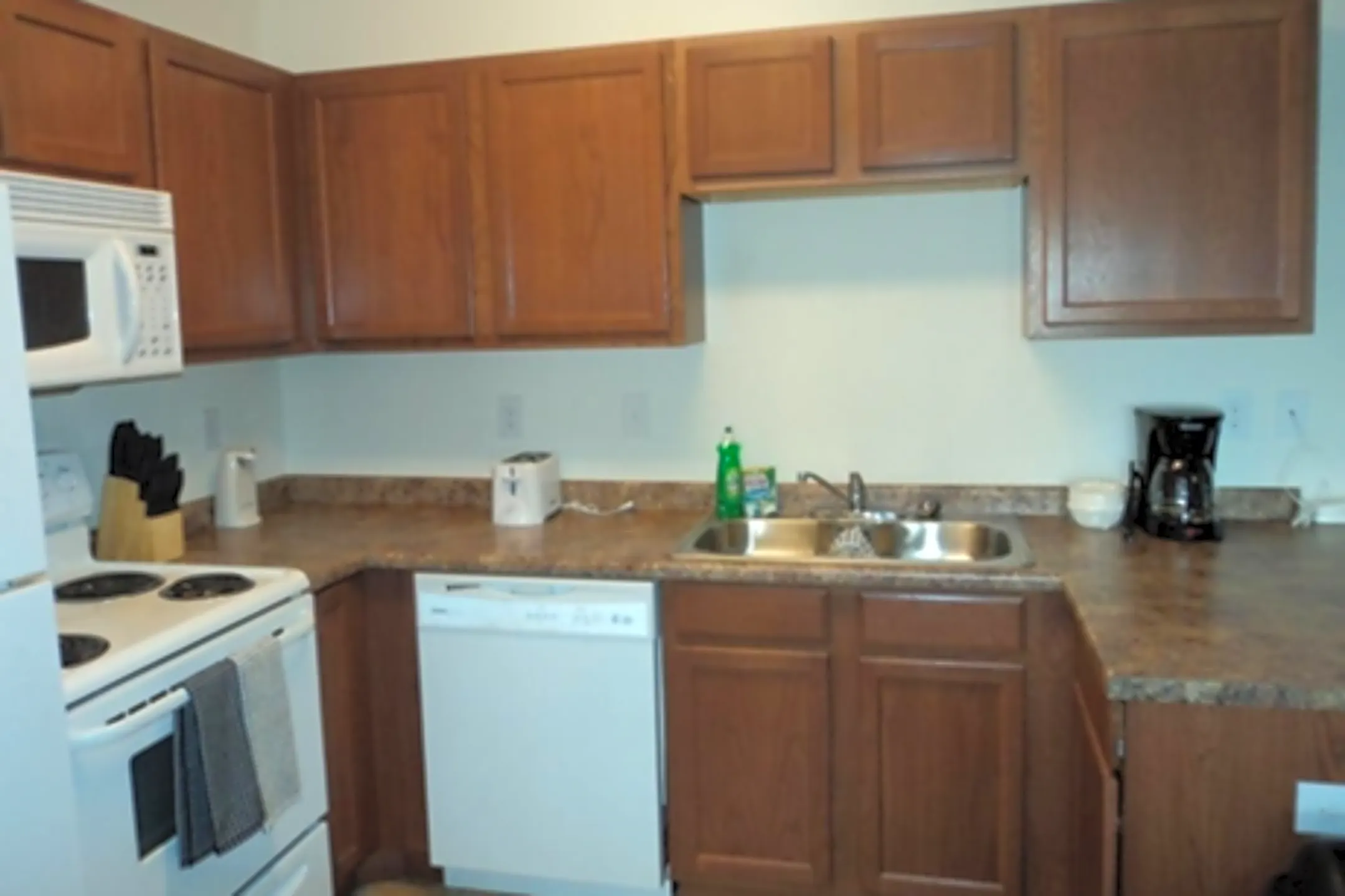 Sundance Apartments 215 Walterscheid Blvd Cheyenne, WY Apartments