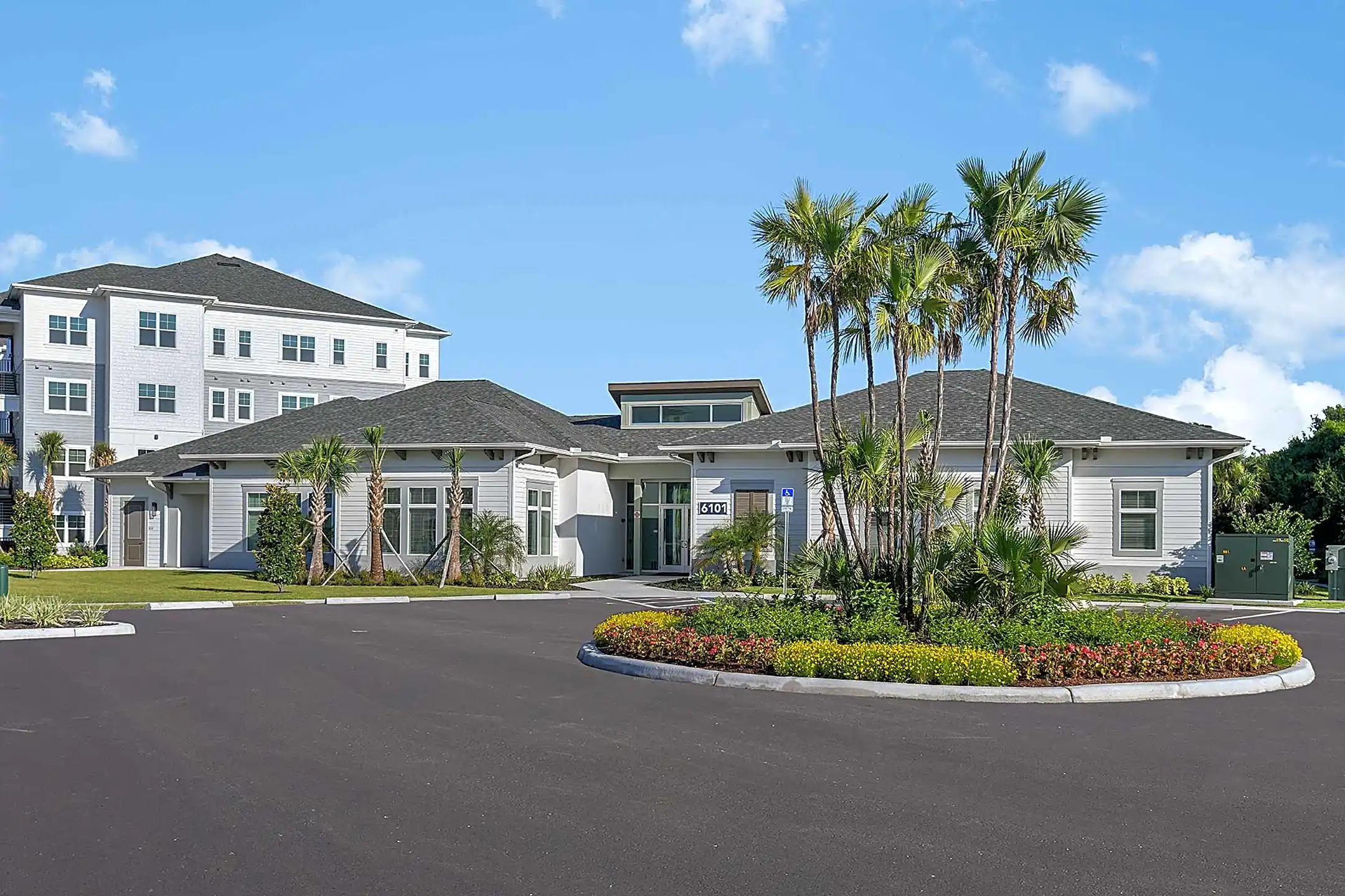 Progress Village Apartments Tampa, FL 33619