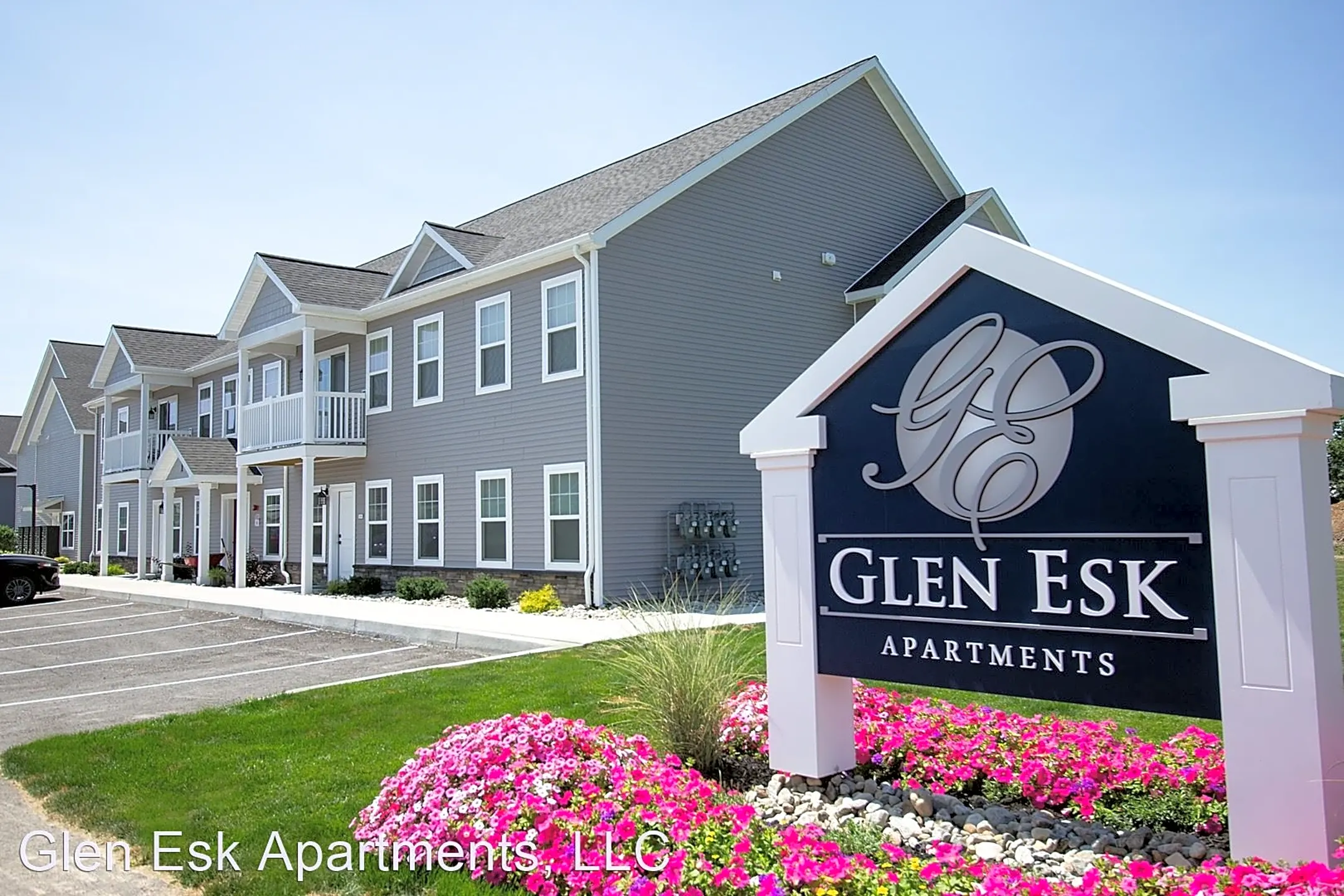 Community Signage - Glen Esk Apartments - Glenville, NY