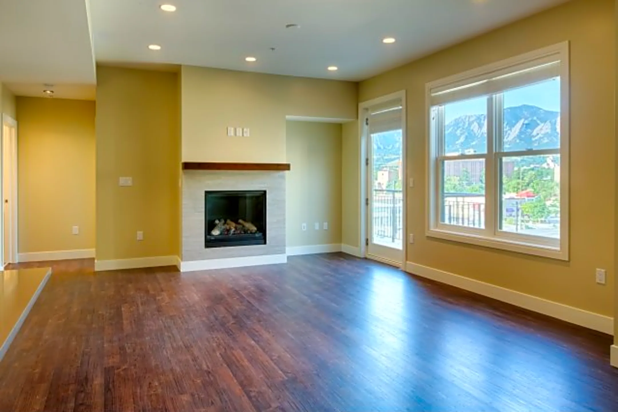 The Lofts at Peloton 3601 Arapahoe Ave Boulder, CO Apartments for