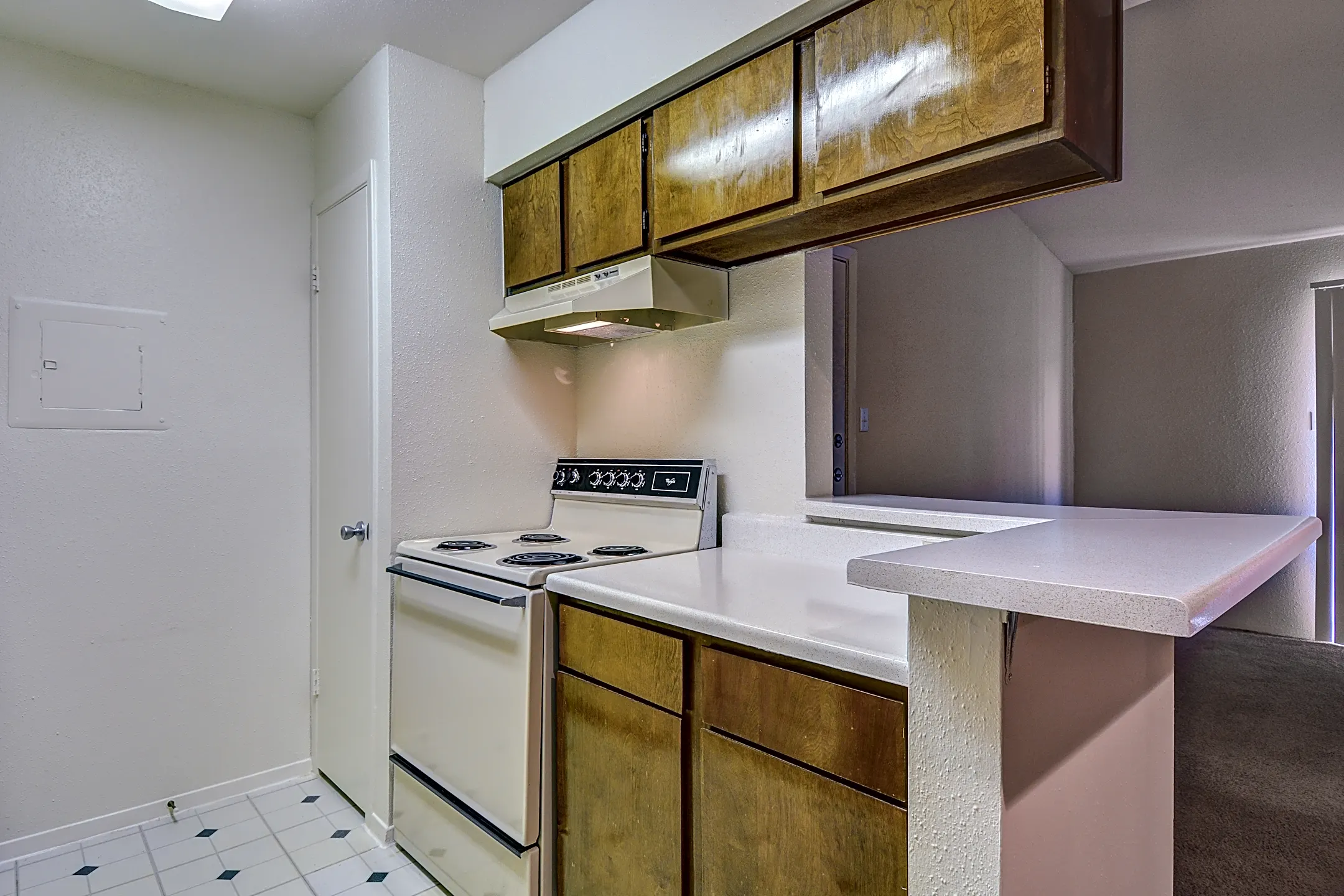 Greentree Apartments 502 East Sam Houston Parkway South Pasadena