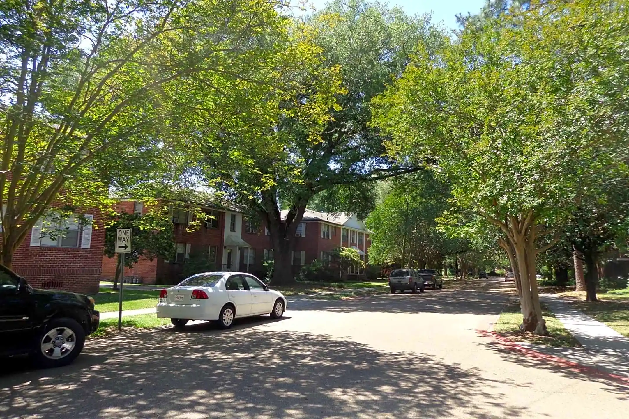 Building - The Villa - Baton Rouge, LA