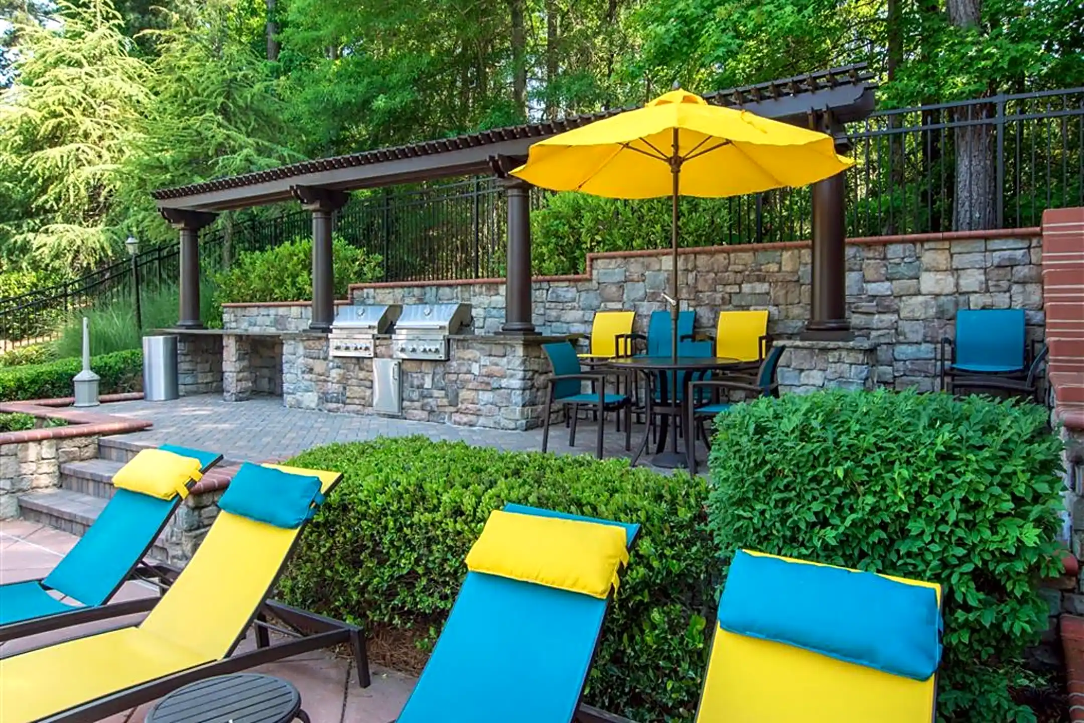 The Retreat at Kedron Village Apartment Homes 100 Hyacinth Ln