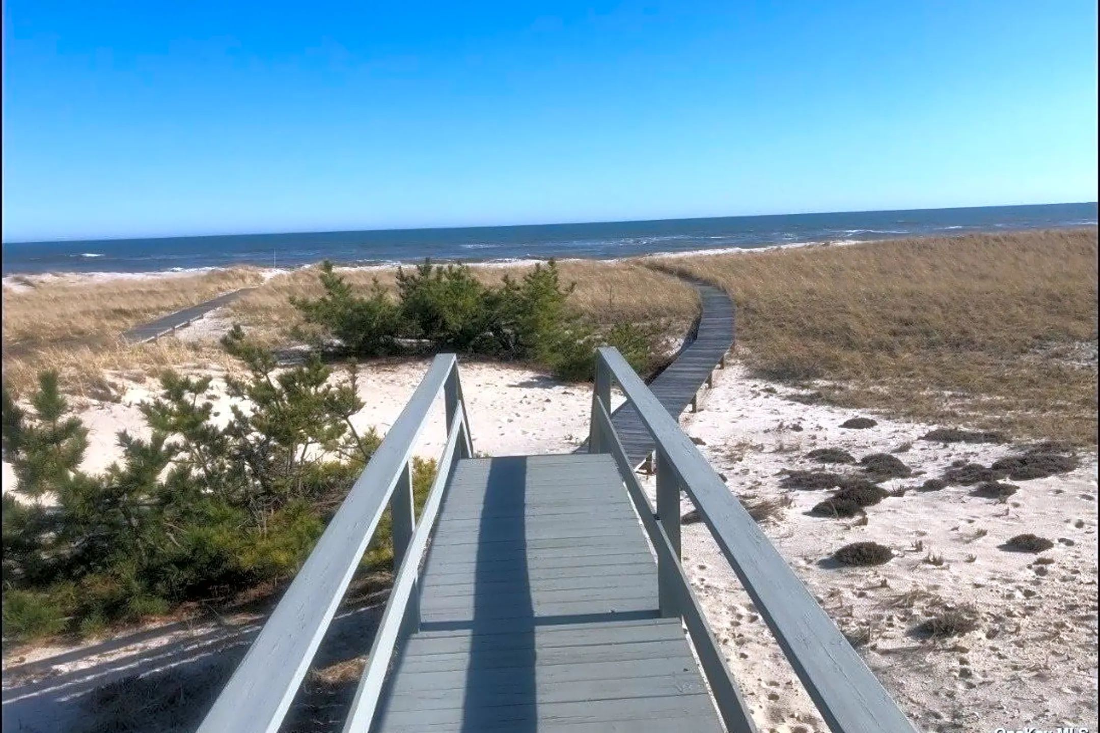 279 Dune Rd | Westhampton Beach, NY Condos for Rent | Rent.