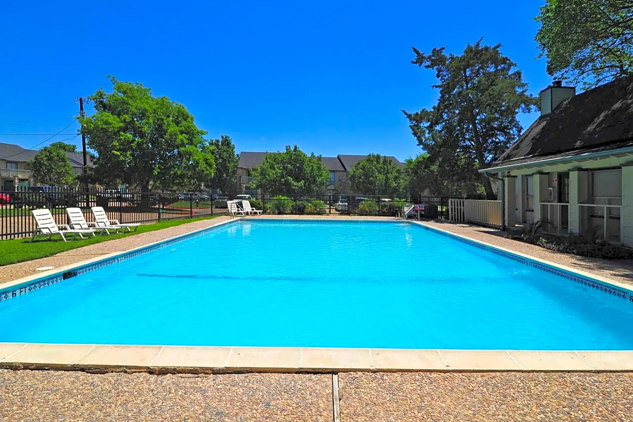 Pool - Parkway Circle Apartments - College Station, TX