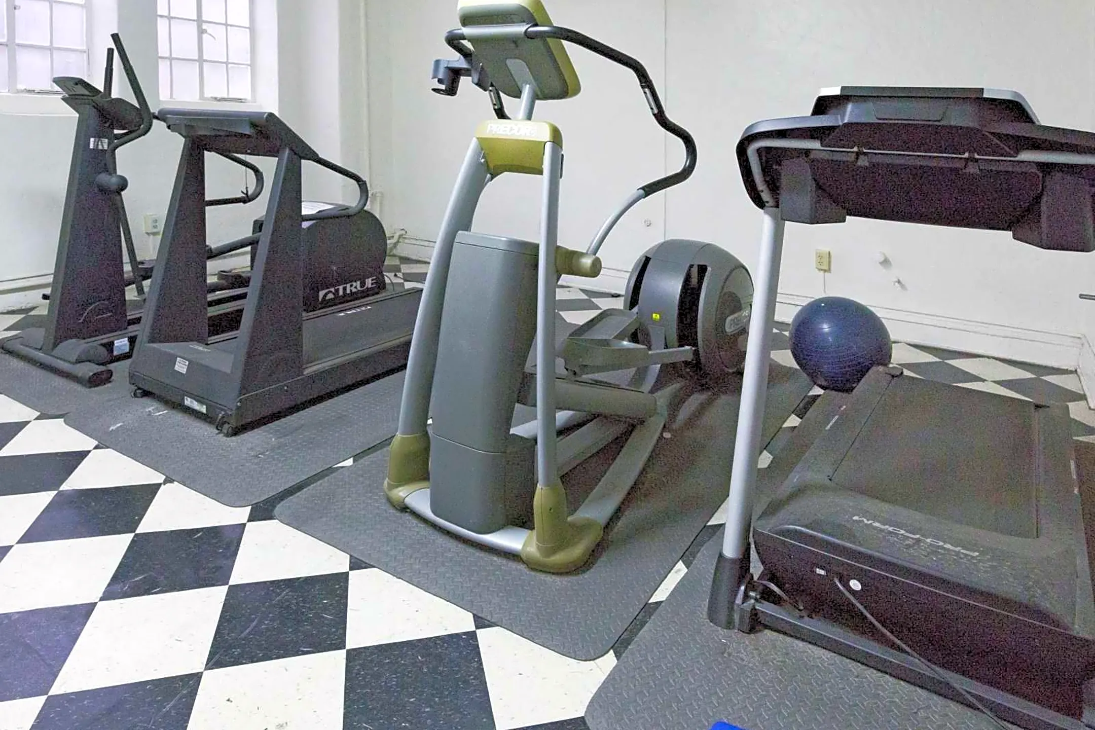Fitness Weight Room - The Langham Apartments - Los Angeles, CA
