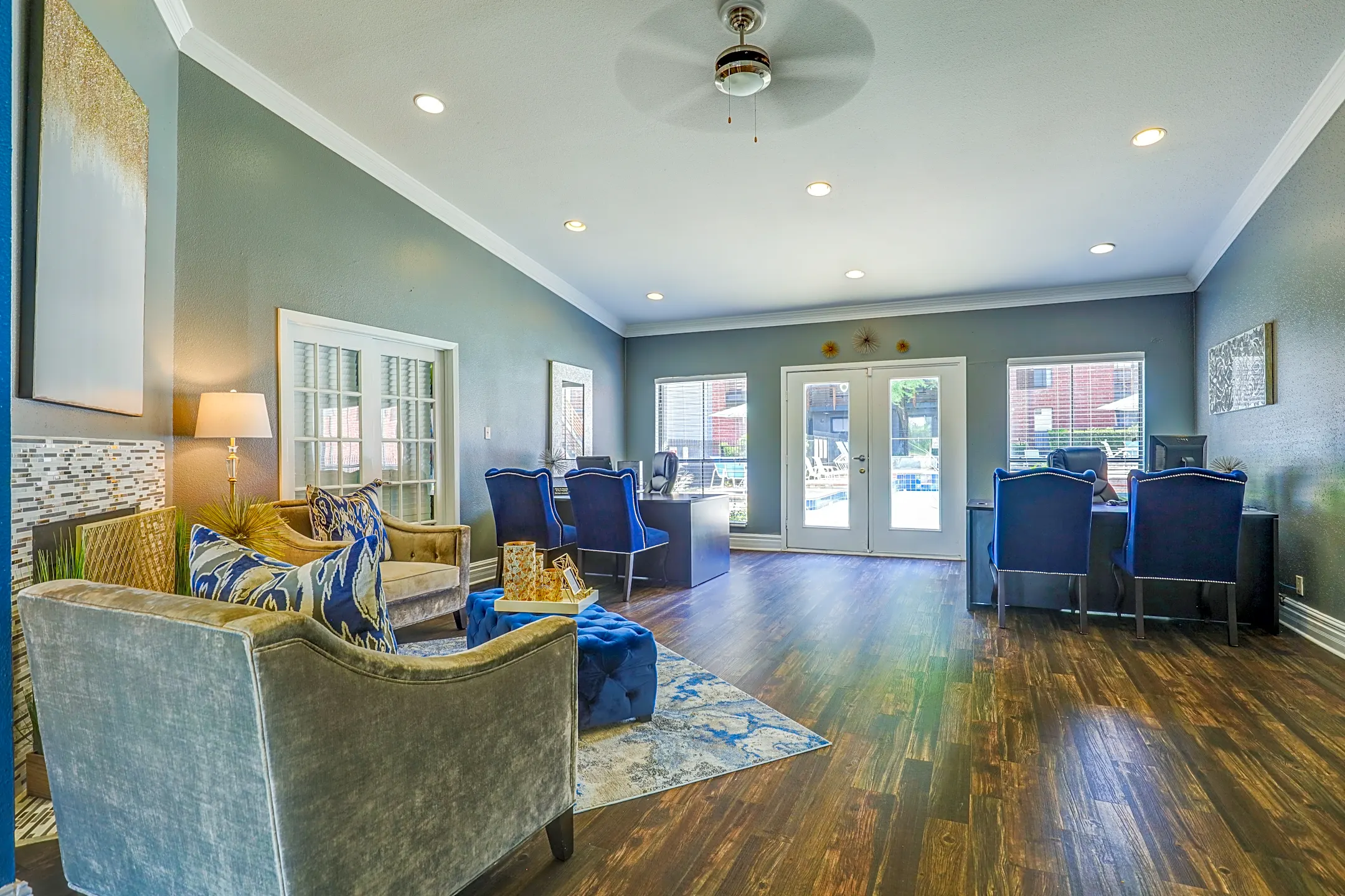 Spring Lake Haltom City, TX 76117