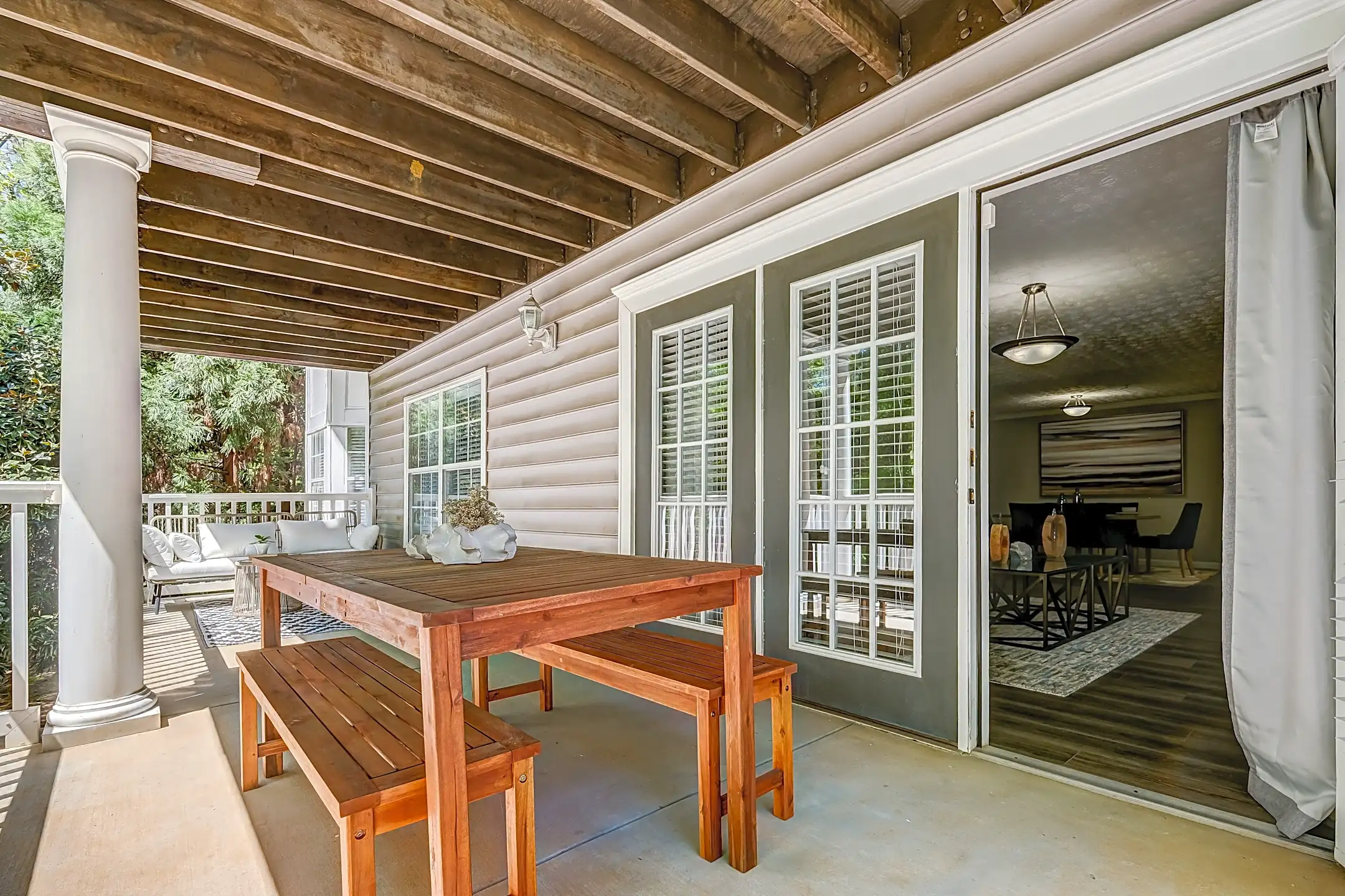 Landmark at Coventry Pointe Apartment Homes 100 Veranda Chase Dr