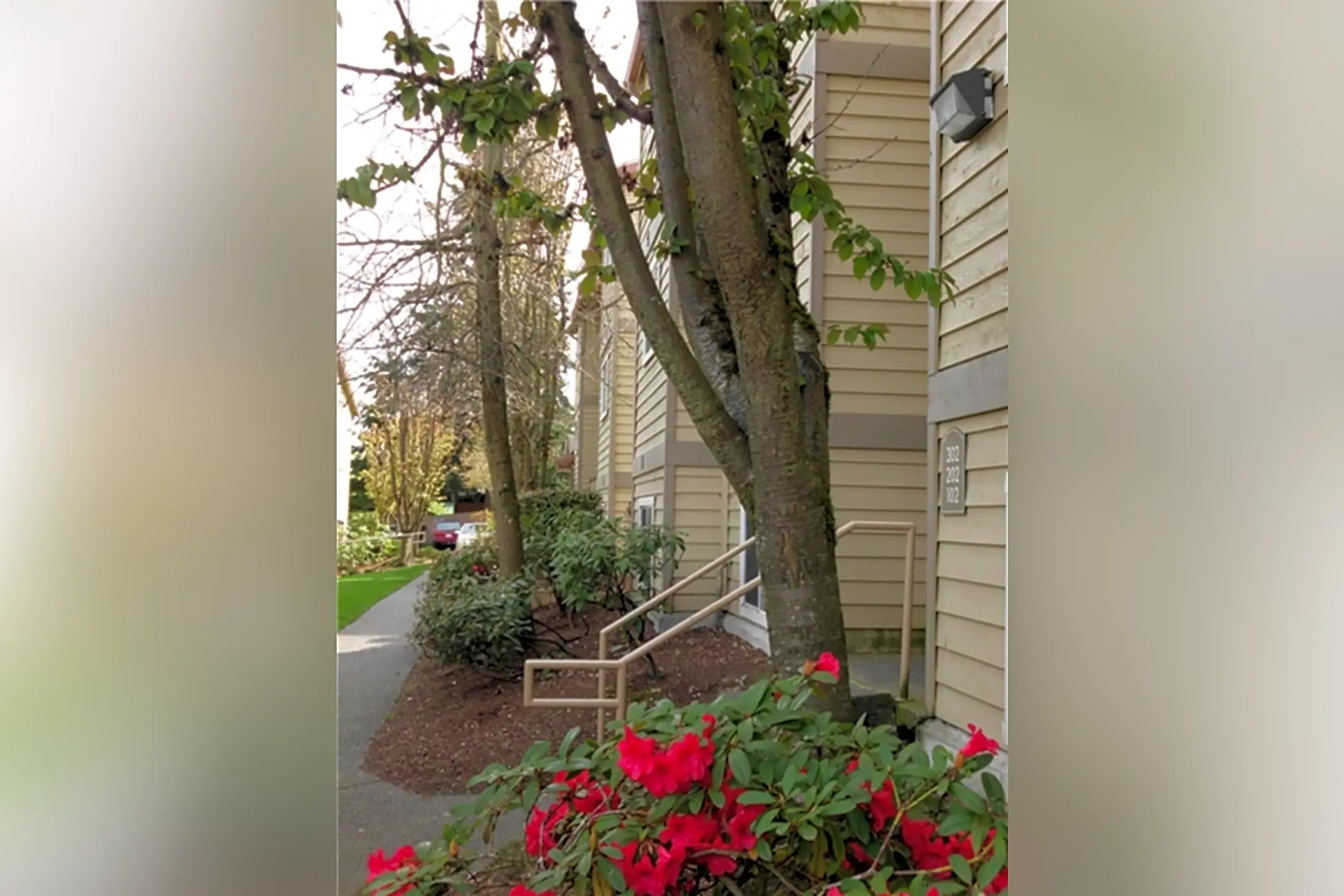 Providence Landing 31220 28th Ave S Federal Way, WA Apartments for