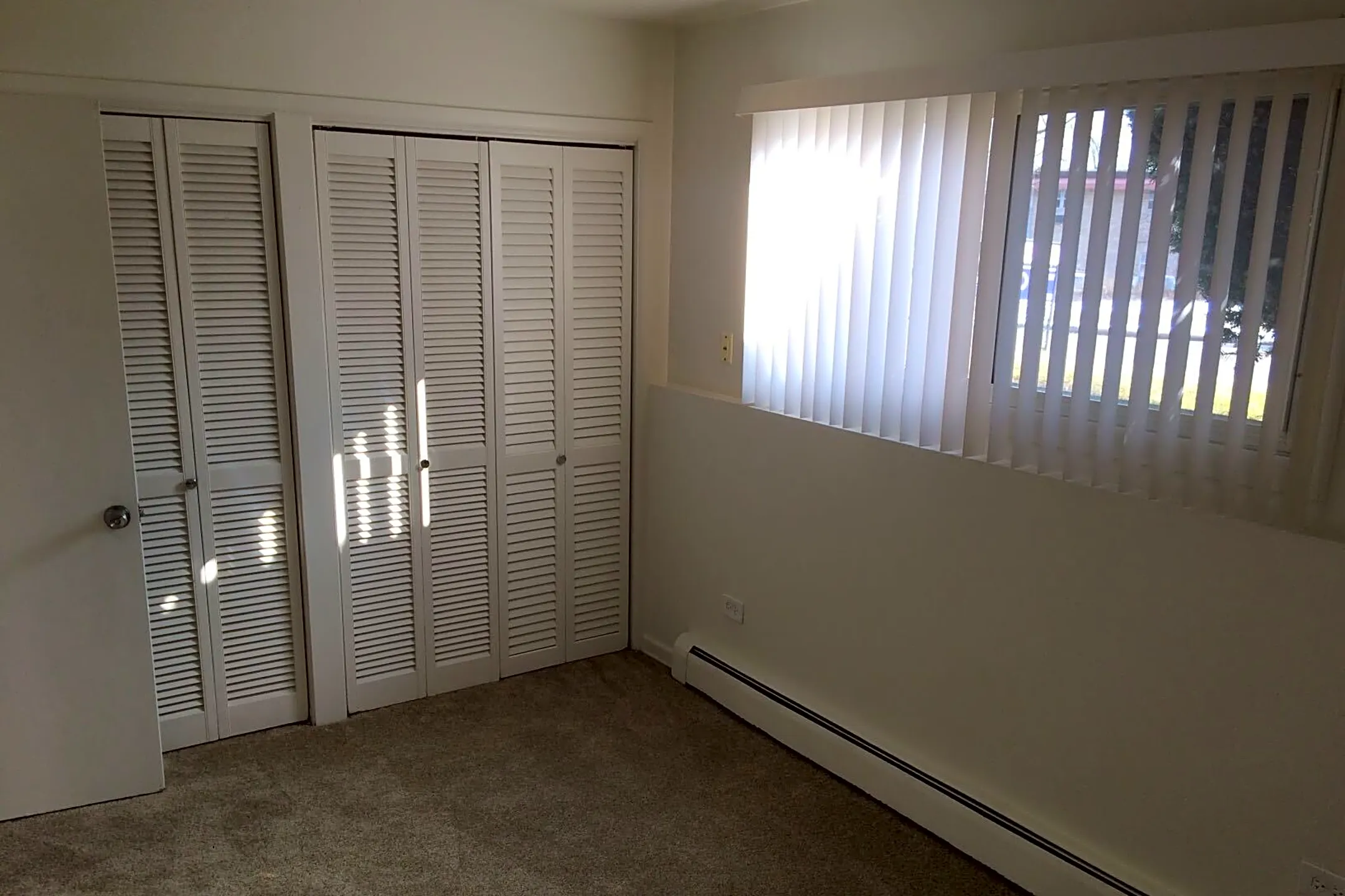 100 Drew Ln Waukegan, IL Houses for Rent Rent.