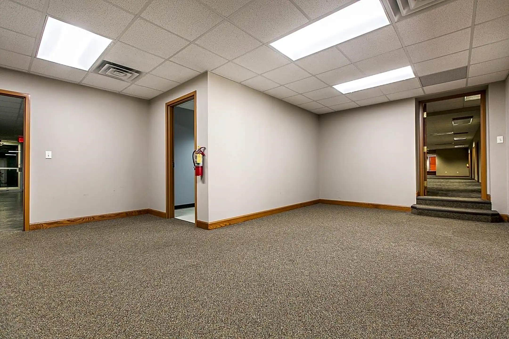 880 Locust St - Dubuque, IA