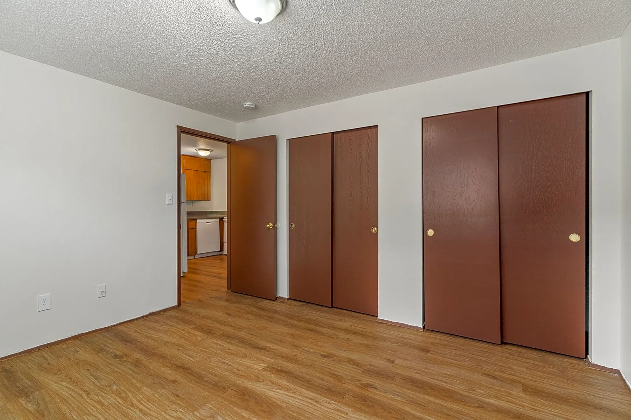 10740 Littlerock Rd SW 10740 Littlerock Rd SW unit J04 Olympia, WA