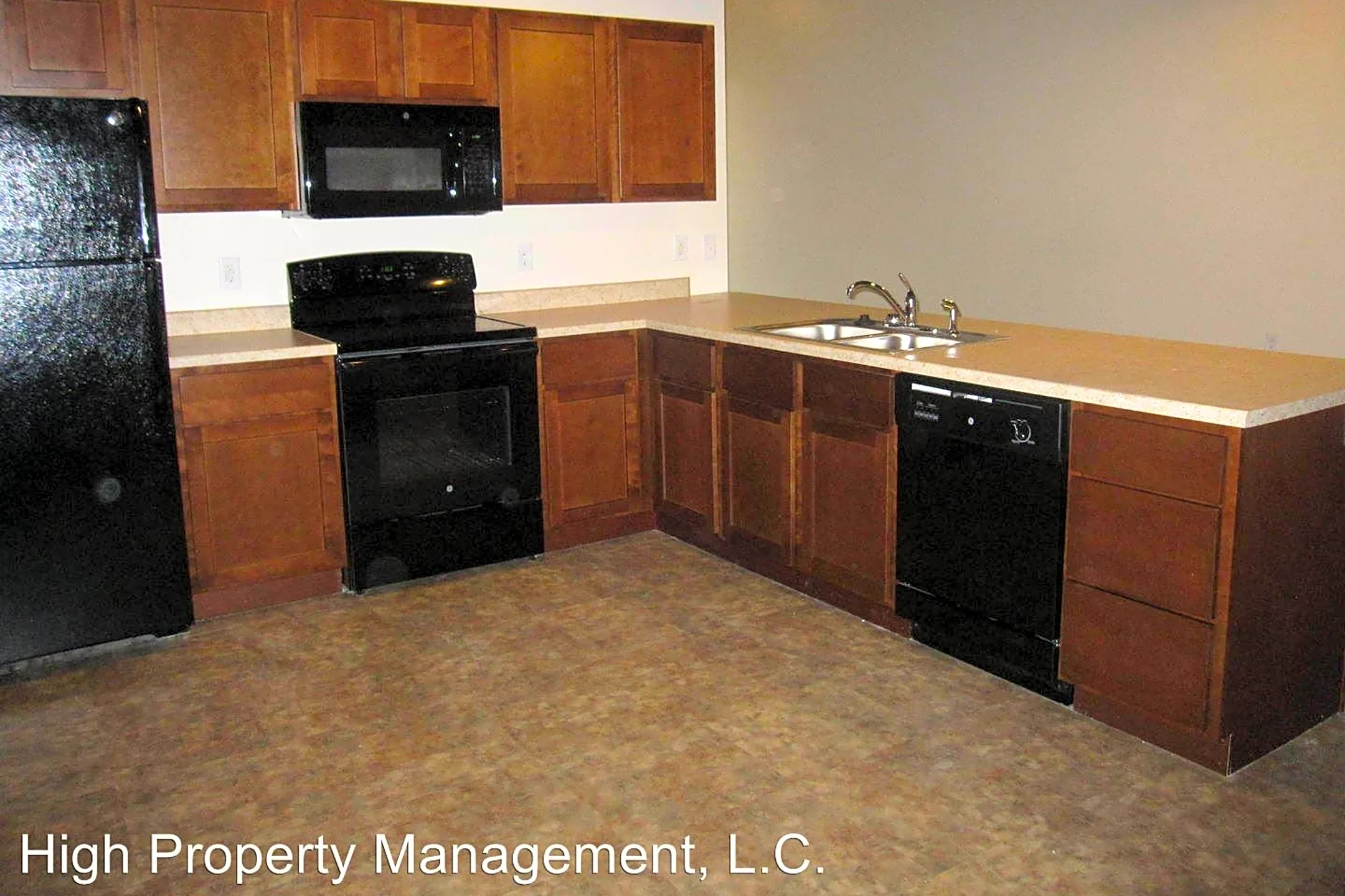 Coventry Lofts Cedar Rapids, IA 52401