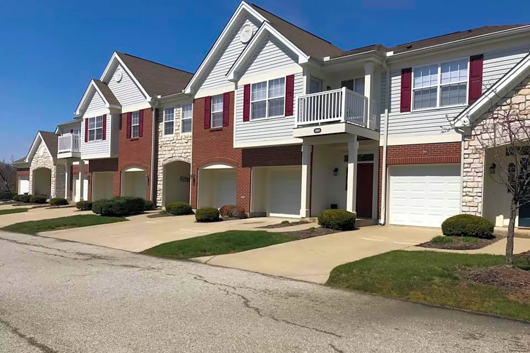 The Legends at Steeplechase 225 Overland Rdg Walton, KY Apartments