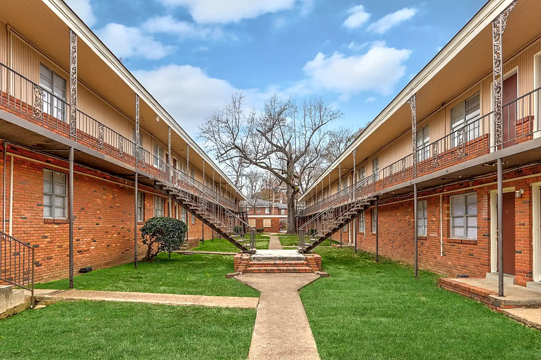 Merton Manor Apartments Memphis, TN 38112