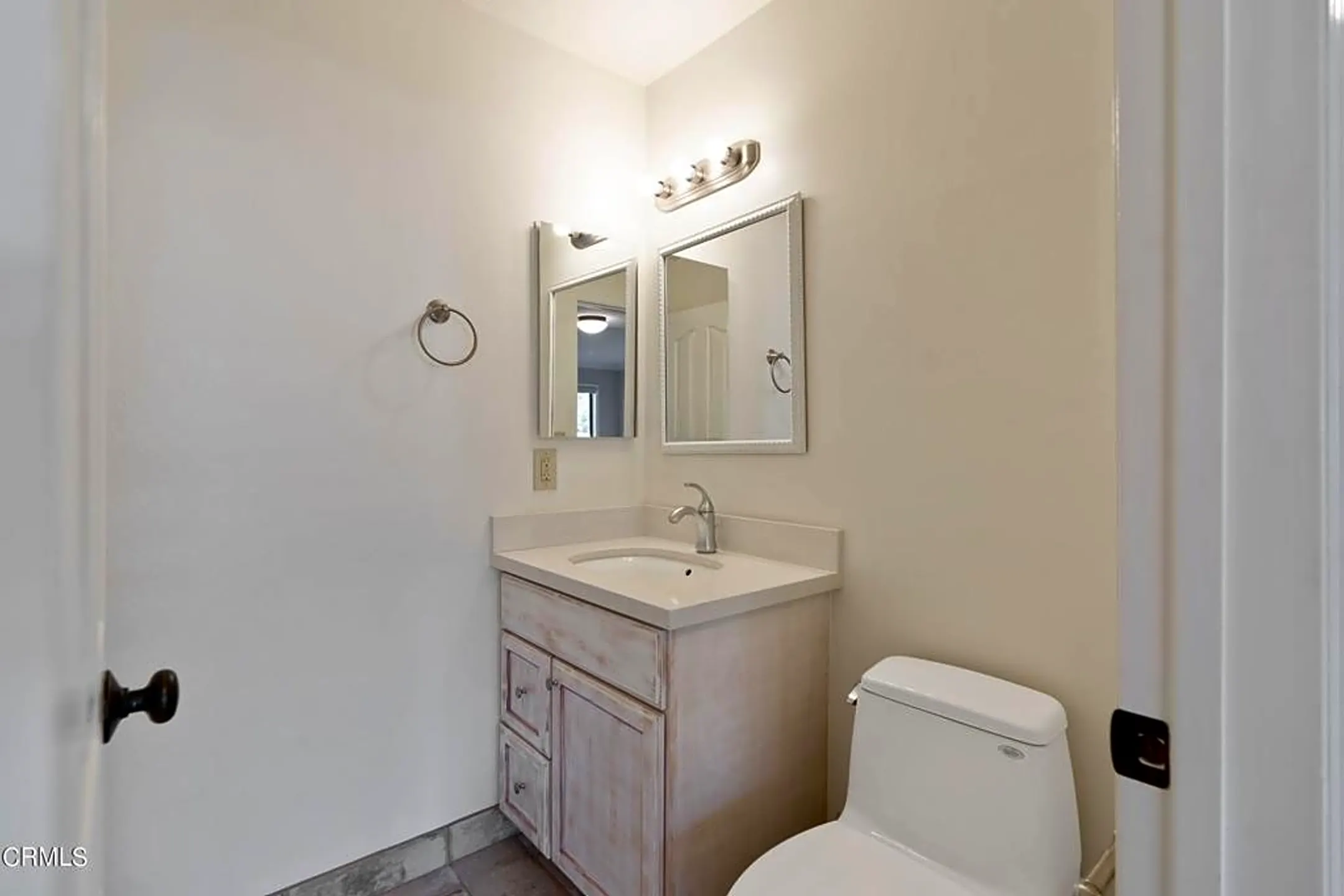 Bathroom - 1243 Virginia Ave #9 - Glendale, CA