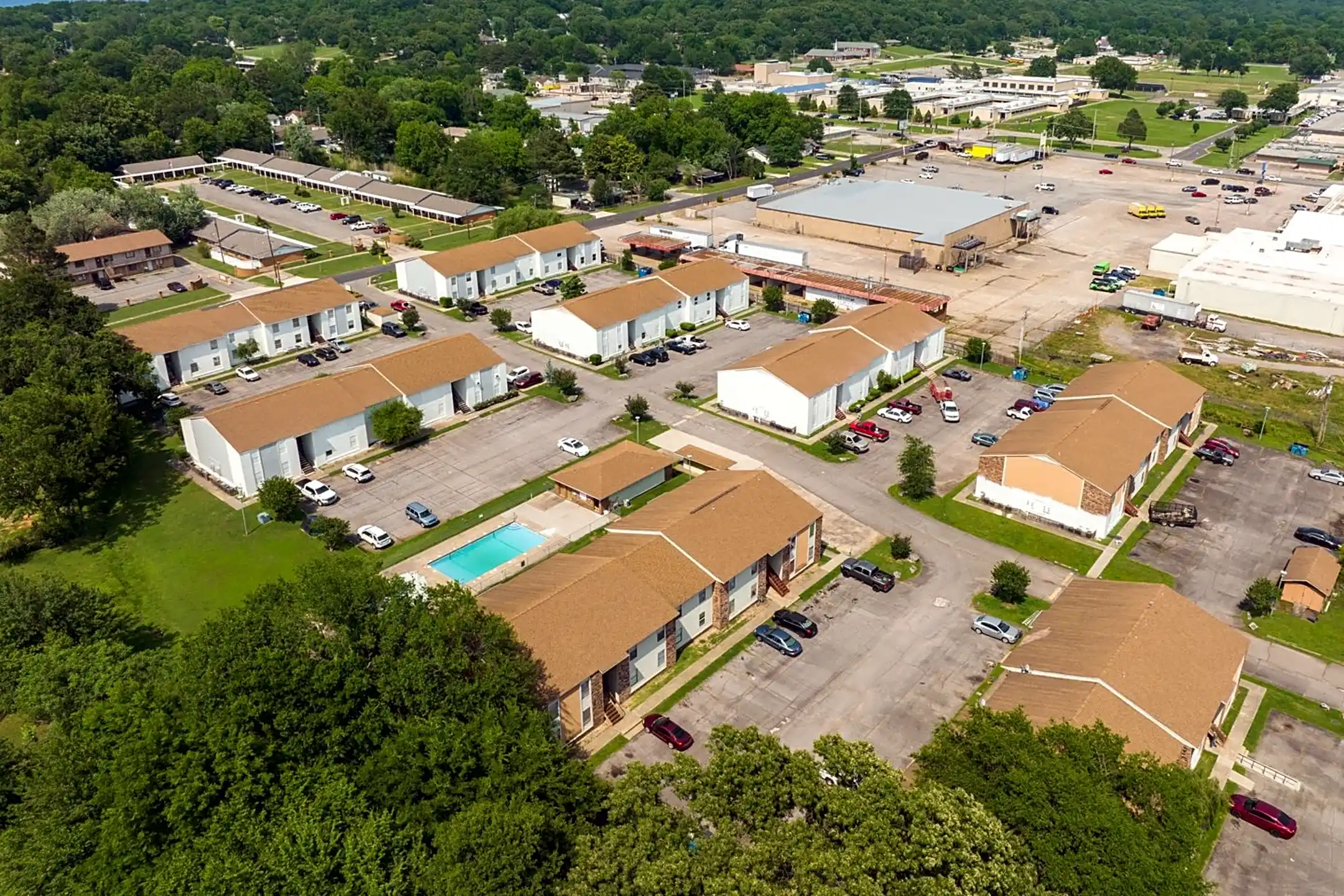 MF14Ramsey Square Apartments 1624 Fresno Street Fort Smith, AR