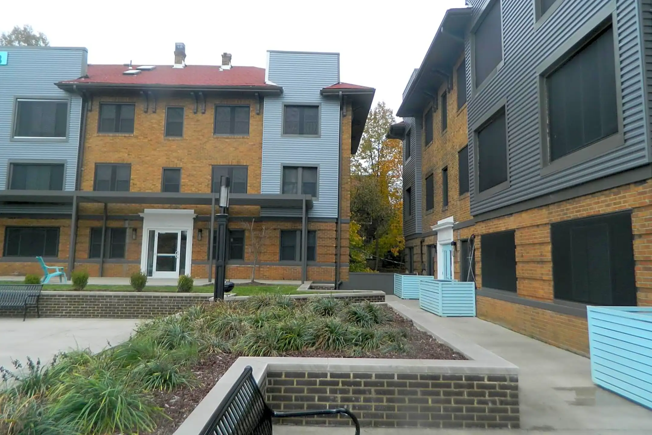 The Square at Squirrel Hill 2123 Shady Ave Pittsburgh, PA