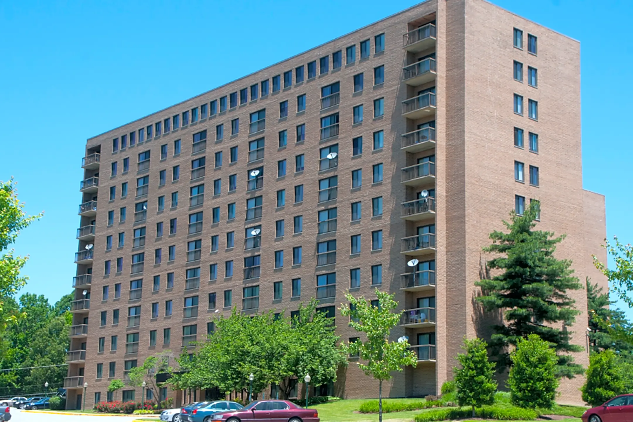 Remington Place 2602 Brinkley Rd Fort Washington, MD Apartments for