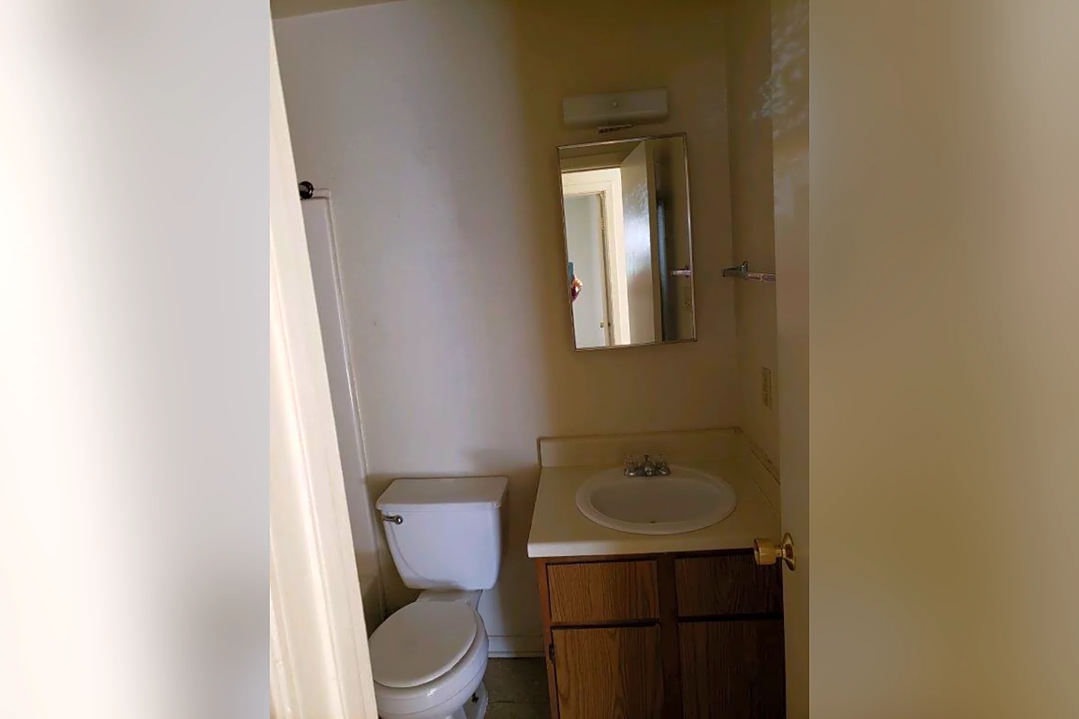 Holly Grove Apartments 189 Alexandria Hwy Leesville, LA Apartments